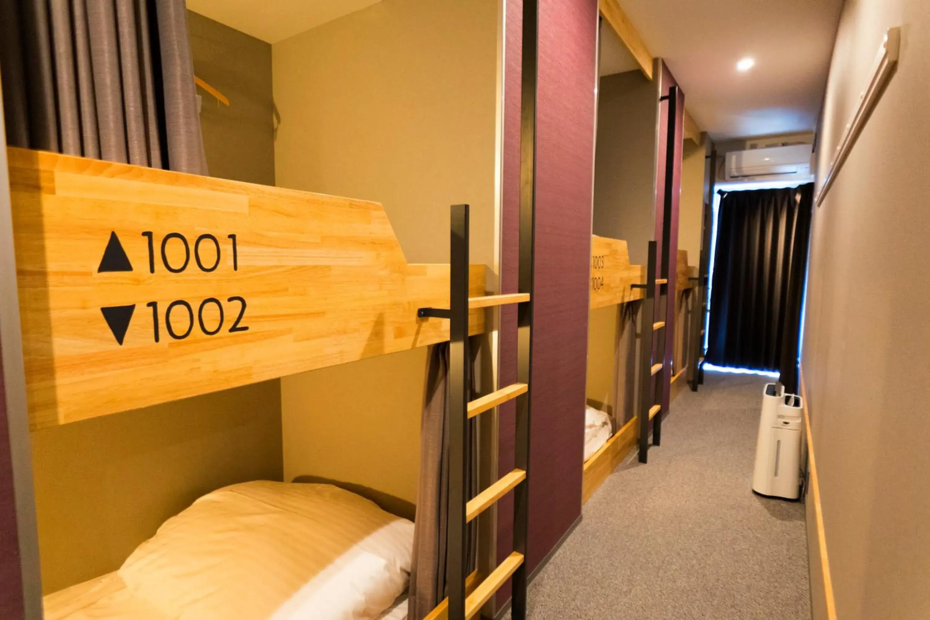 Bed in 6-Bed Mixed Dormitory Room in Imano Tokyo Ginza Hostel Bed in 6-Bed Mixed Dormitory Room in Imano Tokyo Ginza Hostel