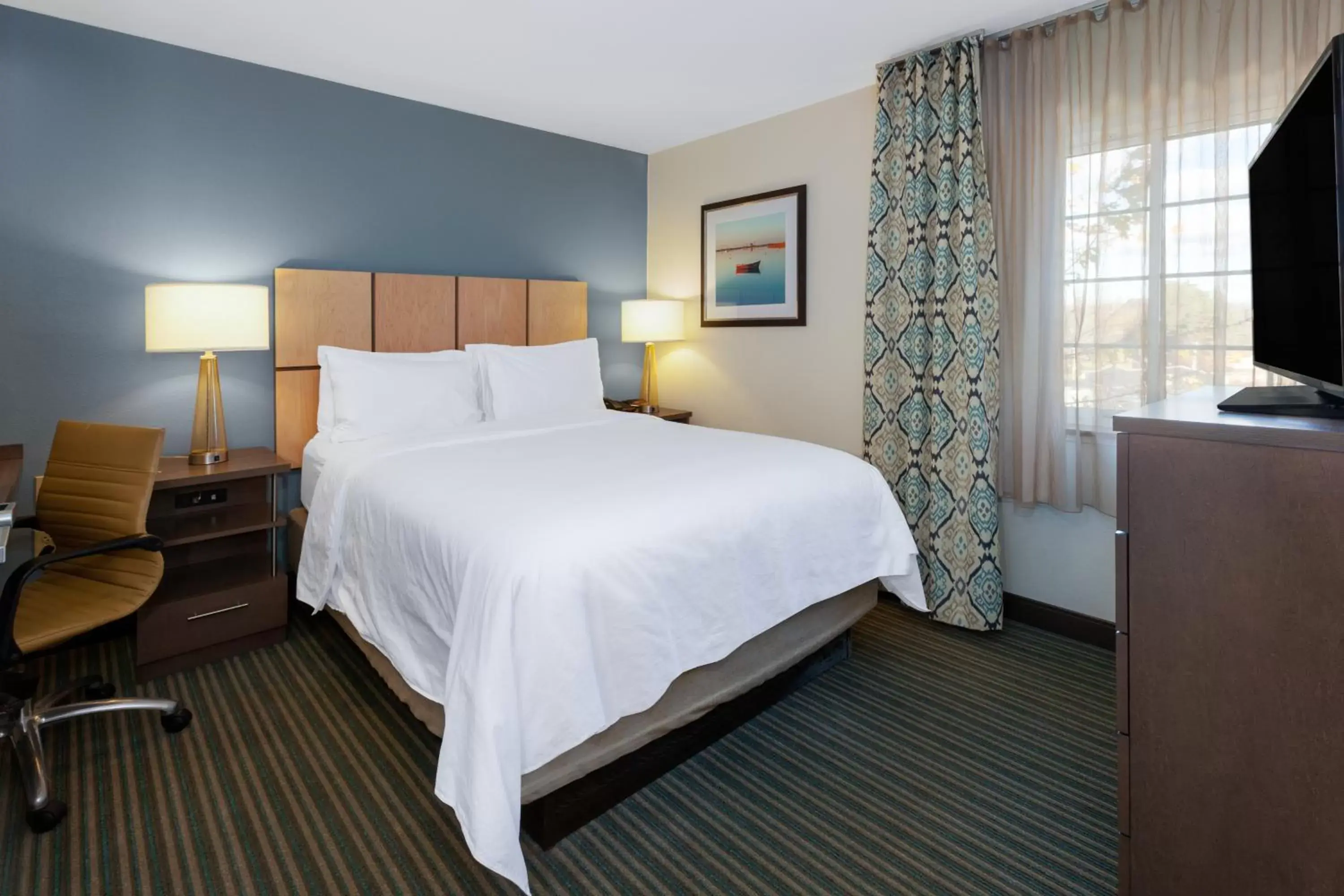 One-Bedroom Queen Suite in Candlewood Suites-West Springfield by IHG One-Bedroom Queen Suite in Candlewood Suites-West Springfield by IHG