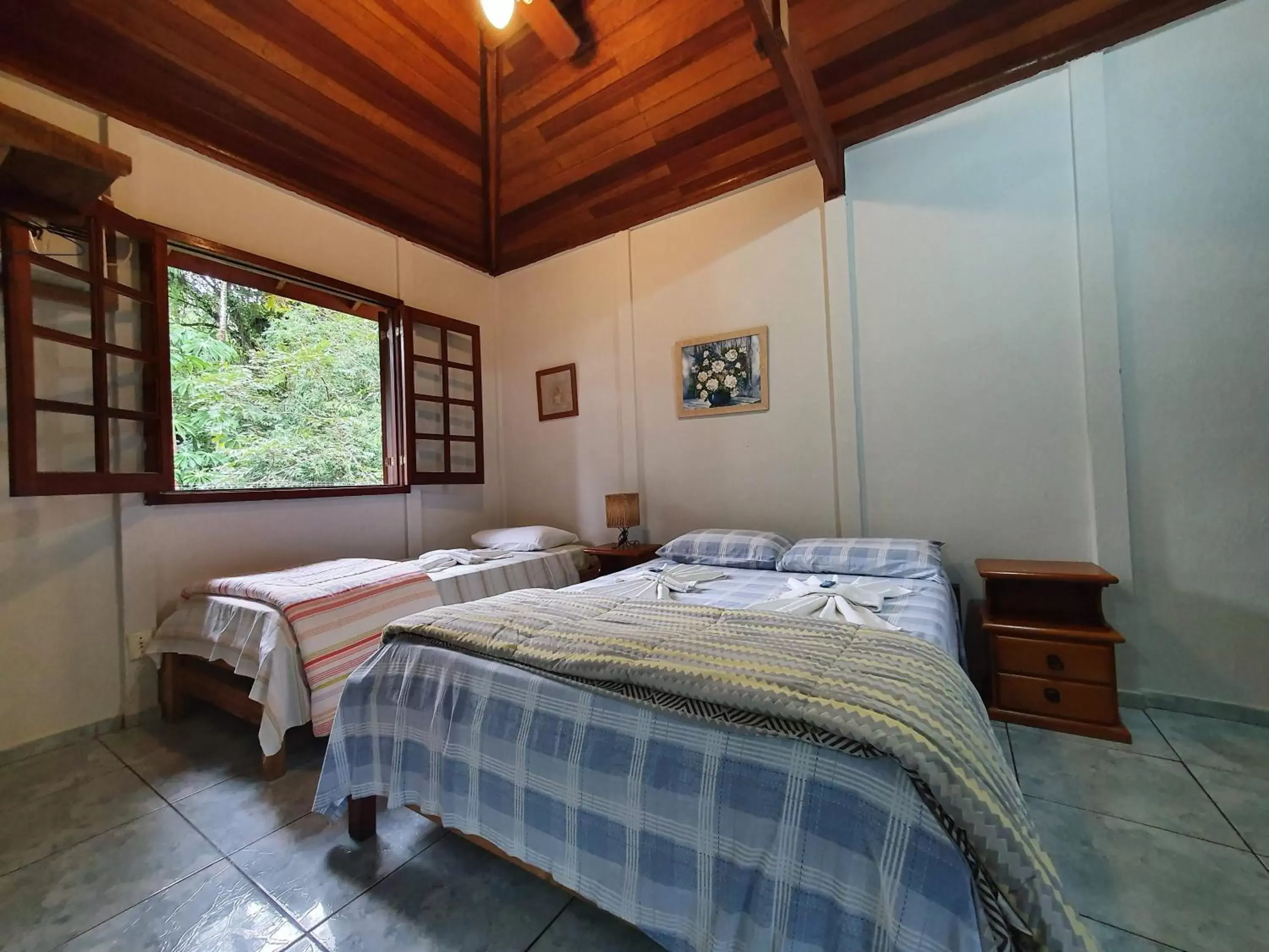 Triple Room in Pousada Canto do Curió Paraty Triple Room in Pousada Canto do Curió Paraty