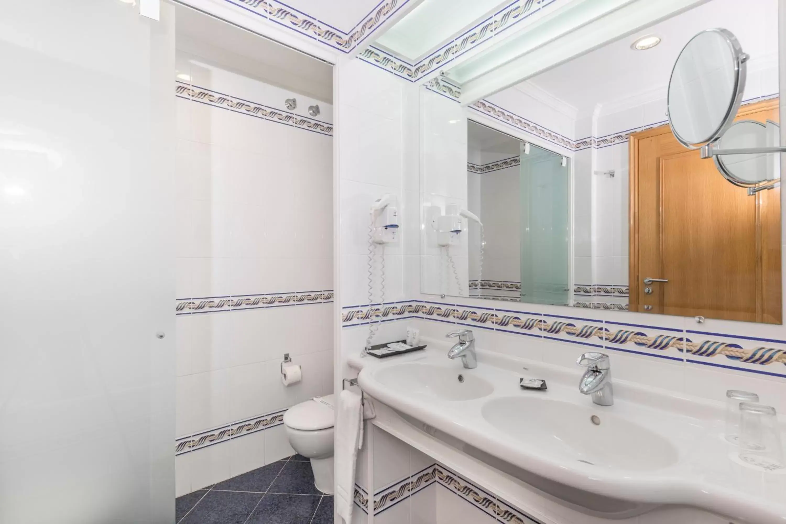 Standard Twin Room (2 Adults + 1 Child up to 11 years old) in Ukino Palmeiras Village - Family Resort Standard Twin Room (2 Adults + 1 Child up to 11 years old) in Ukino Palmeiras Village - Family Resort