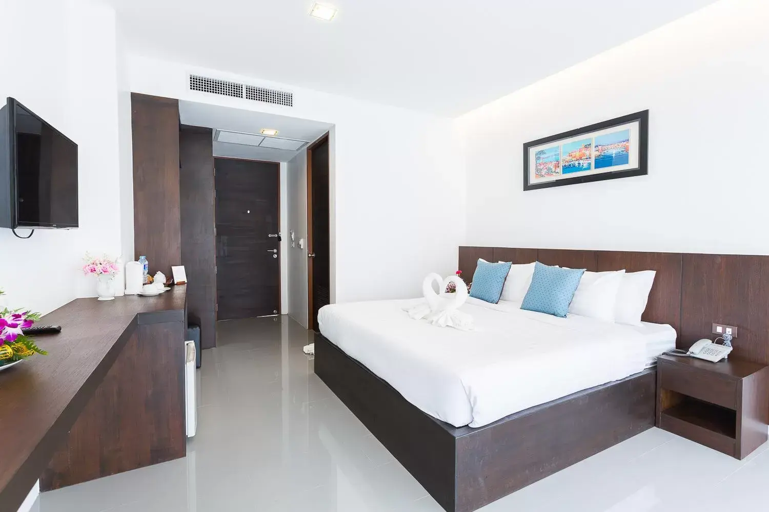Deluxe Double Room in Phranang Place- SHA Extra Deluxe Double Room in Phranang Place- SHA Extra