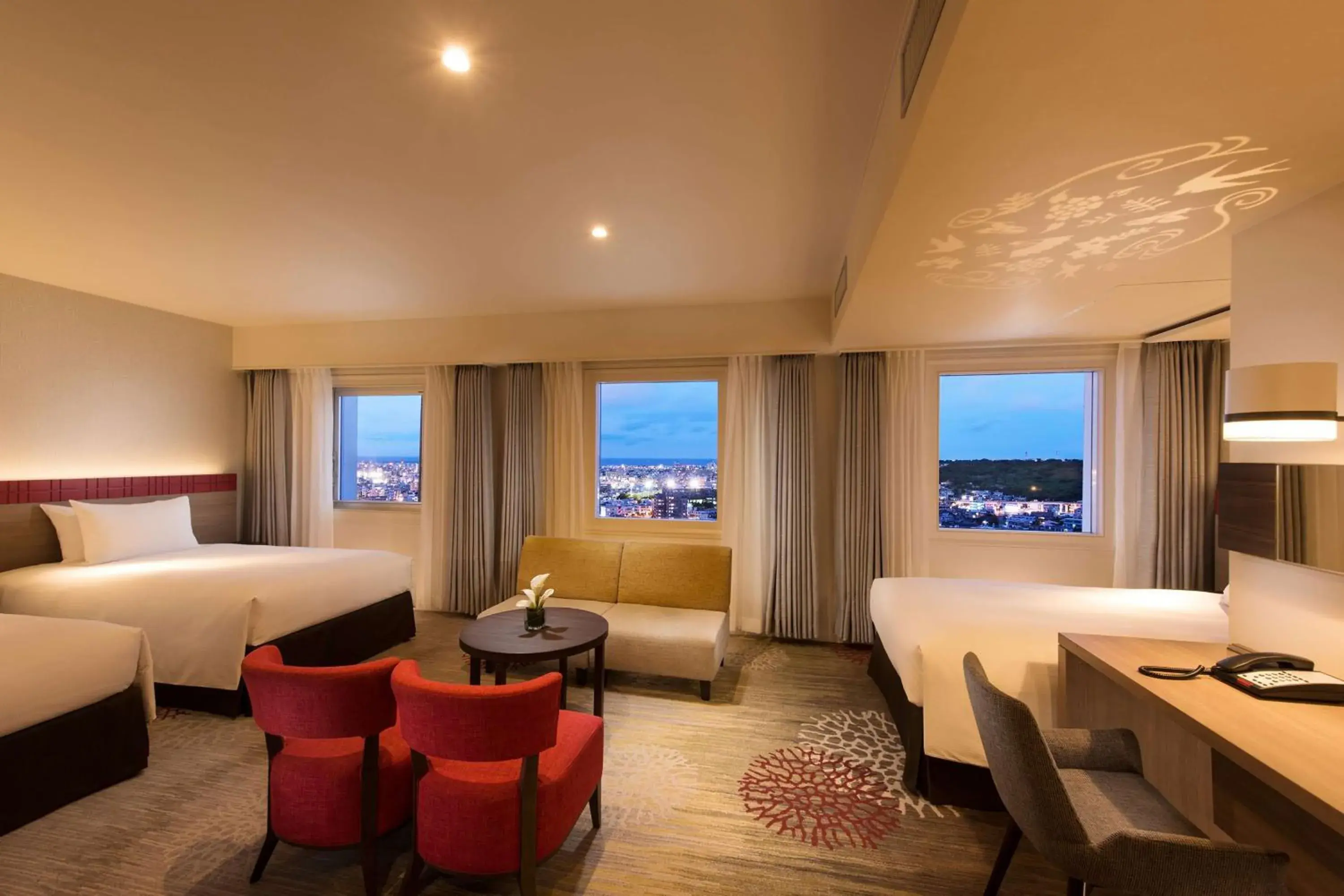 Family Twin Room in DoubleTree by Hilton Naha Shuri Castle Family Twin Room in DoubleTree by Hilton Naha Shuri Castle