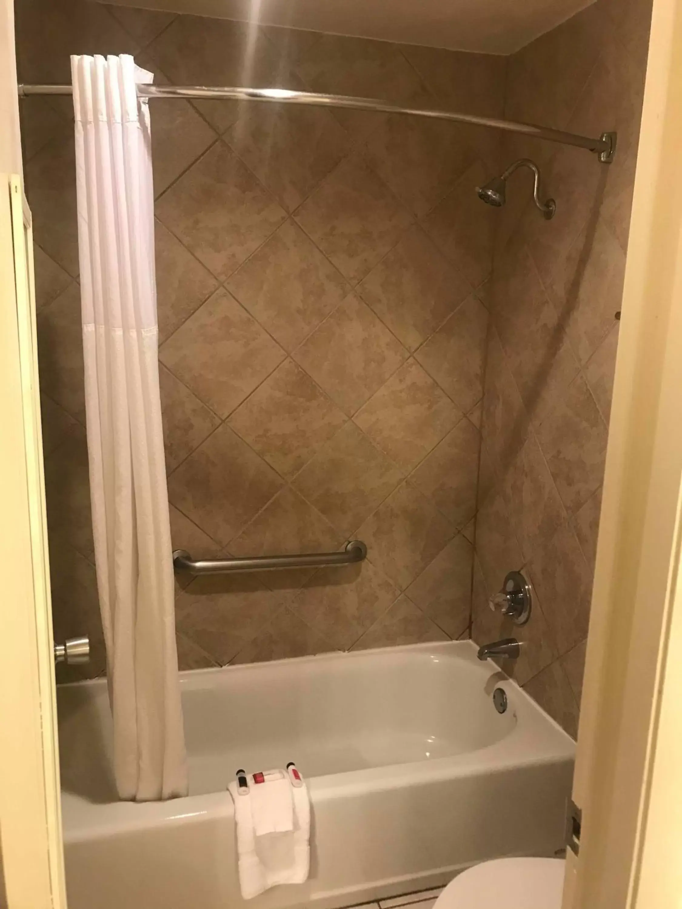 Queen Room with Two Queen Beds - Non-Smoking in Days Inn by Wyndham Abilene Queen Room with Two Queen Beds - Non-Smoking in Days Inn by Wyndham Abilene