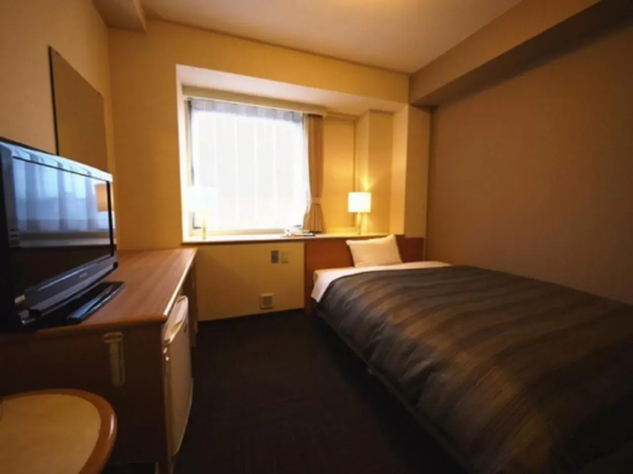 Single Room - single occupancy - Non-Smoking in Route Inn Grantia Fukuyama Spa Resort Single Room - single occupancy - Non-Smoking in Route Inn Grantia Fukuyama Spa Resort