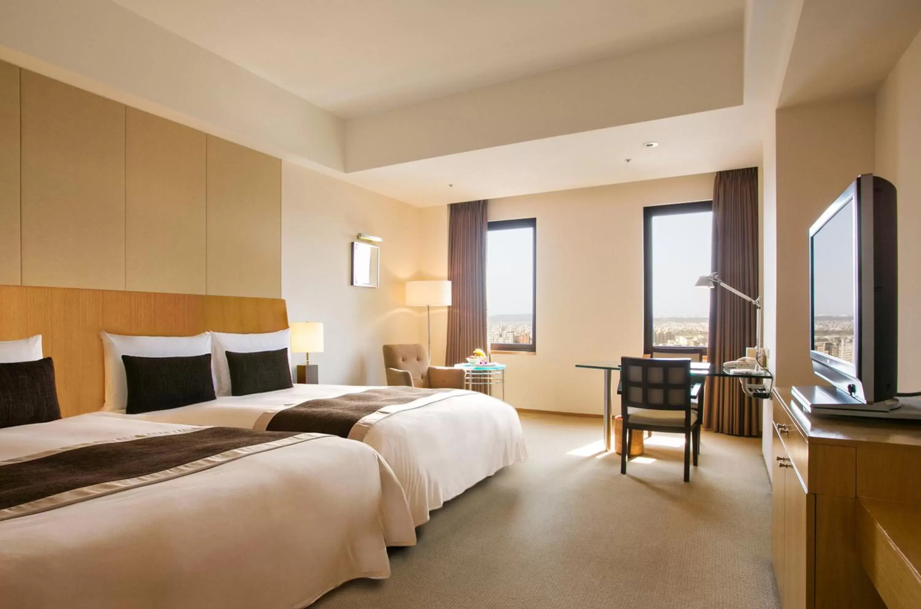 Deluxe Family Room in Ambassador Hotel Hsinchu Deluxe Family Room in Ambassador Hotel Hsinchu