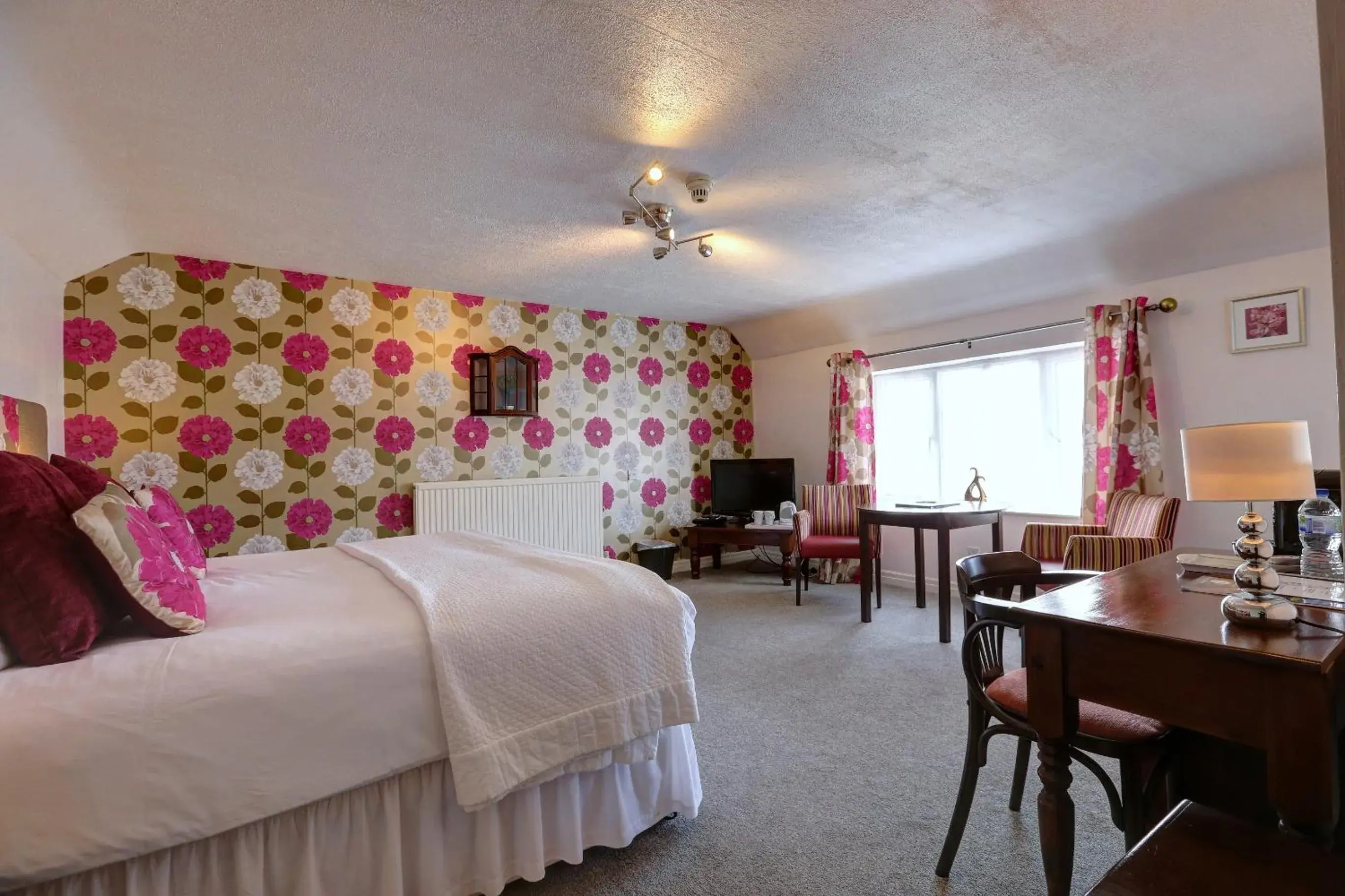 Executive Double or Twin Room in Manor Court Hotel Executive Double or Twin Room in Manor Court Hotel