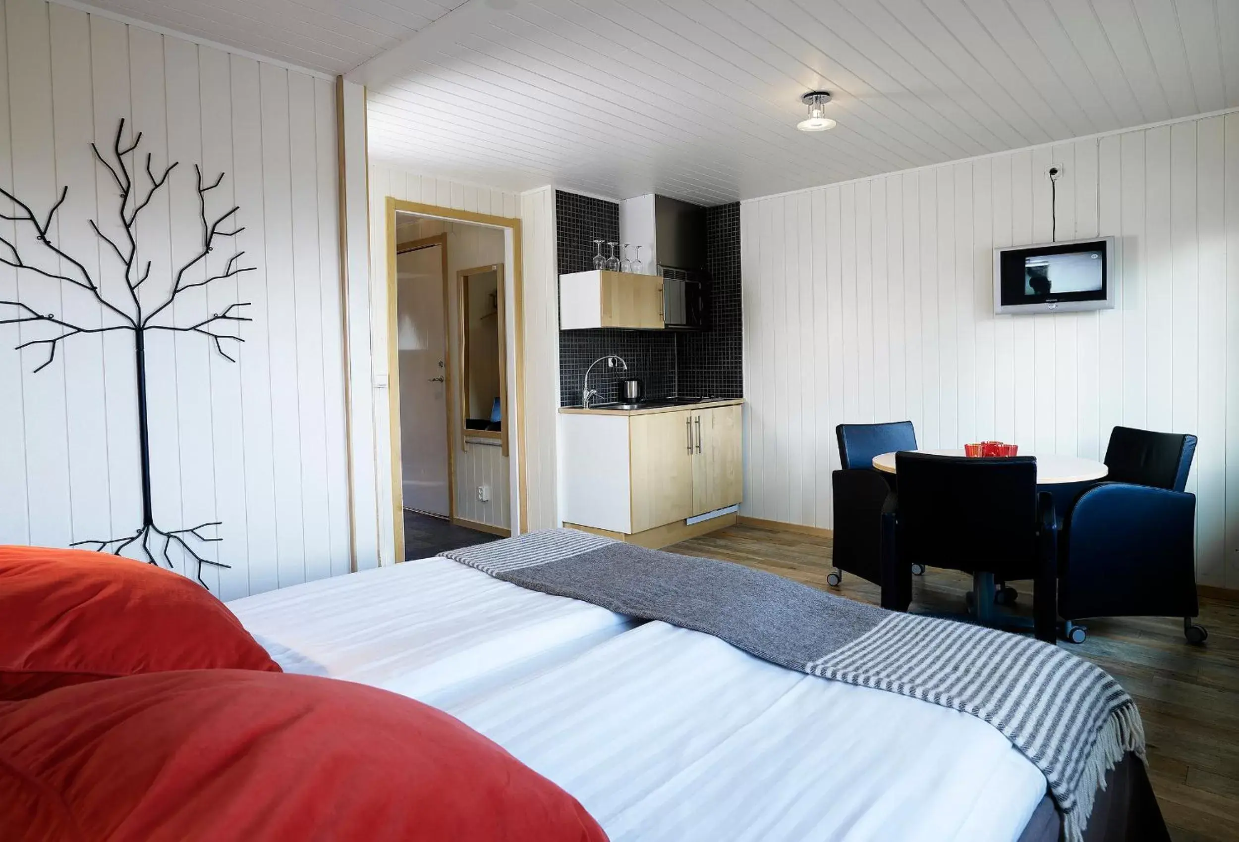 Two-Bedroom Chalet in Camp Ripan Two-Bedroom Chalet in Camp Ripan