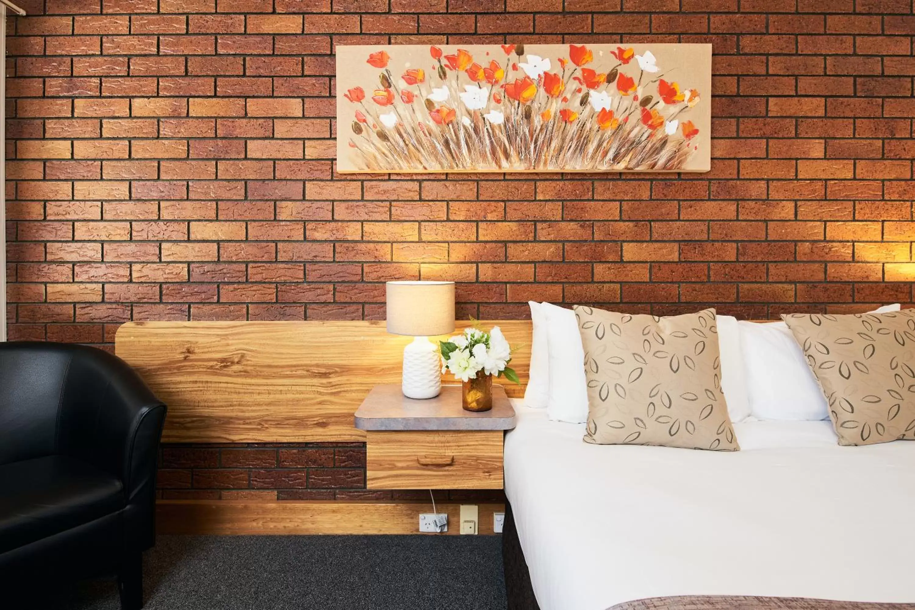 Ruthven Street Motor Inn Ruthven Street Motor Inn