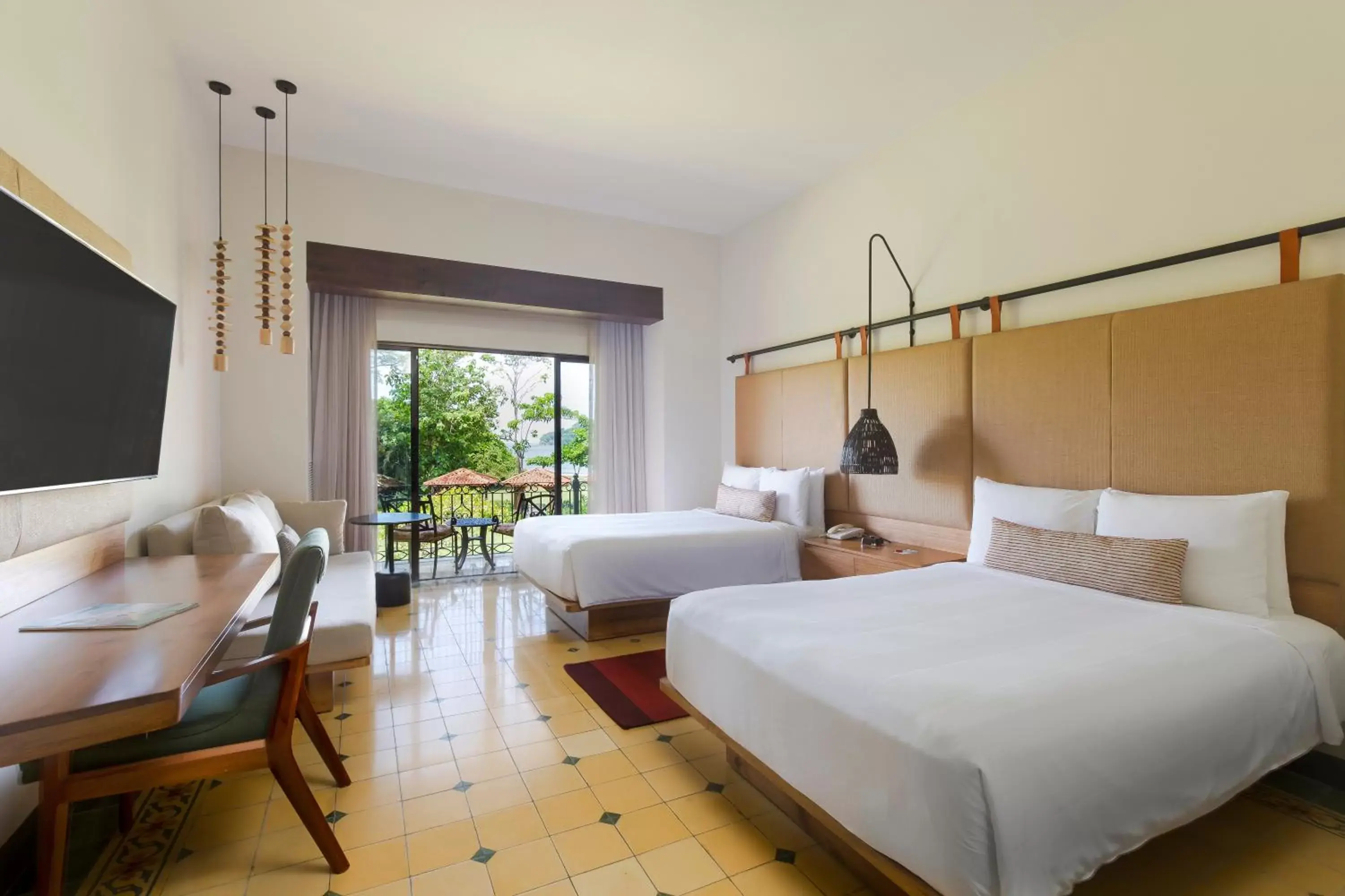 Guest room, 2 Double, Balcony in Los Sueños Marriott Ocean & Golf Resort Guest room, 2 Double, Balcony in Los Sueños Marriott Ocean & Golf Resort