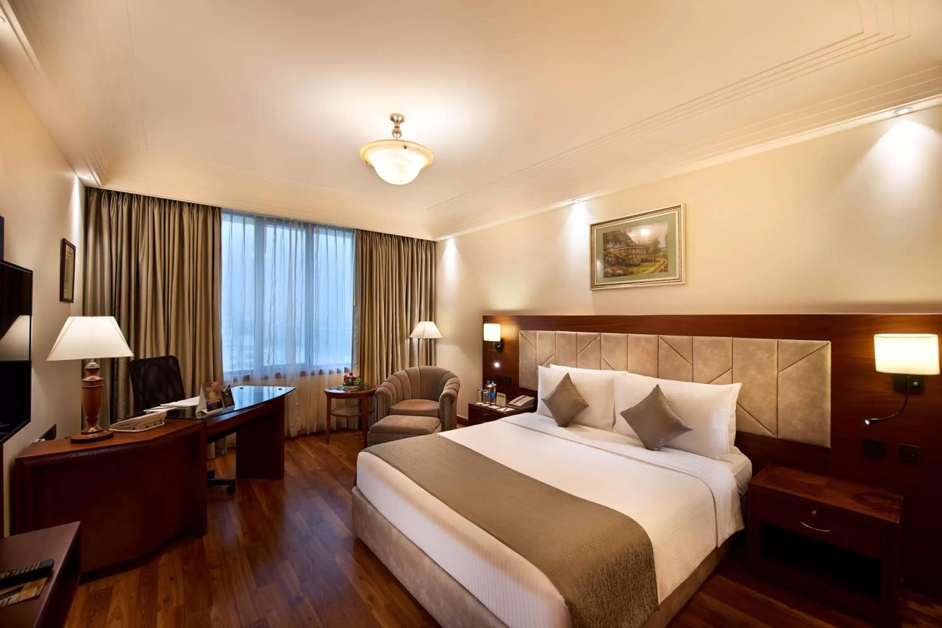 Superior Queen - single occupancy in The Accord Metropolitan Superior Queen - single occupancy in The Accord Metropolitan