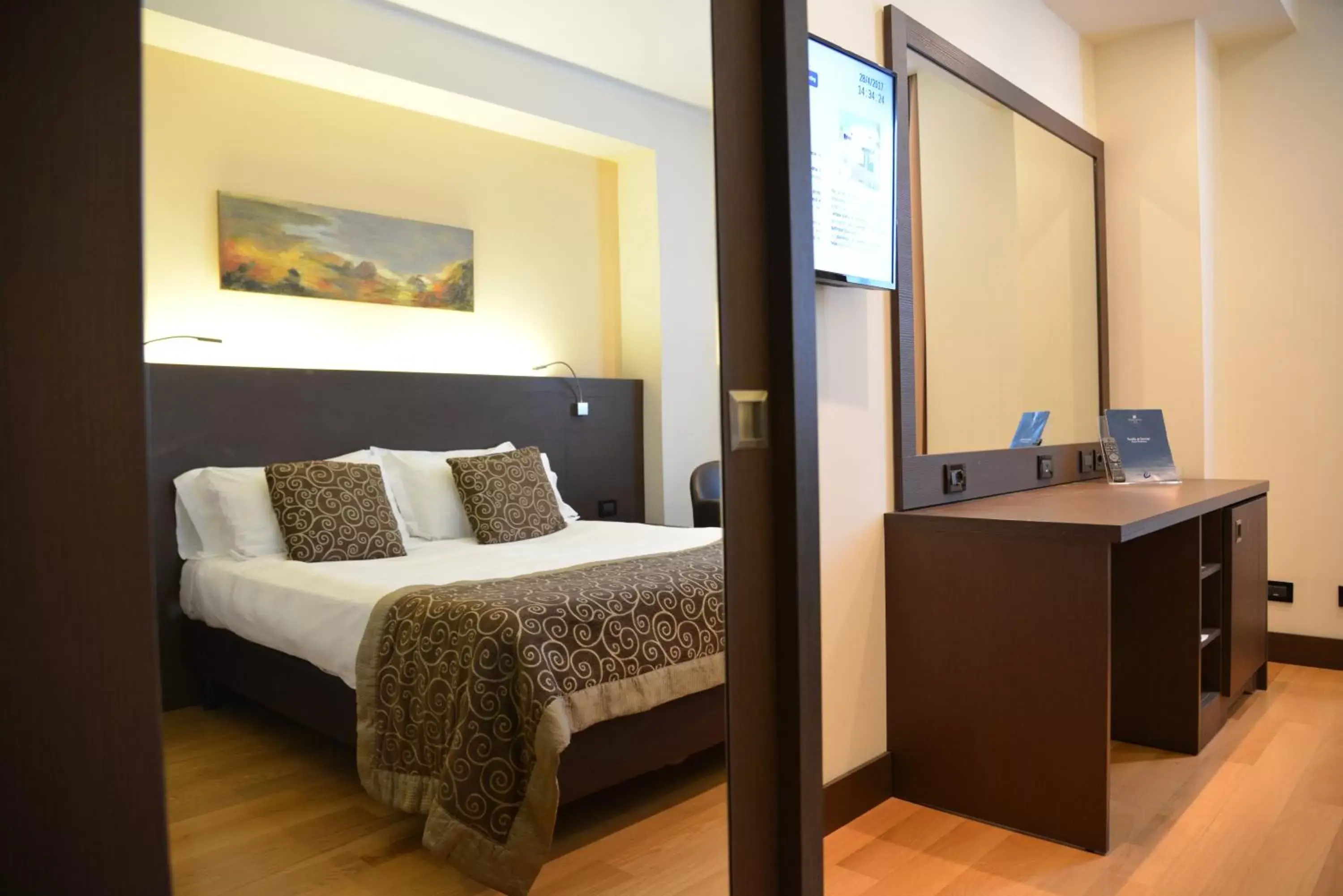 Economy Double or Twin Room in Hotel Diamante Economy Double or Twin Room in Hotel Diamante