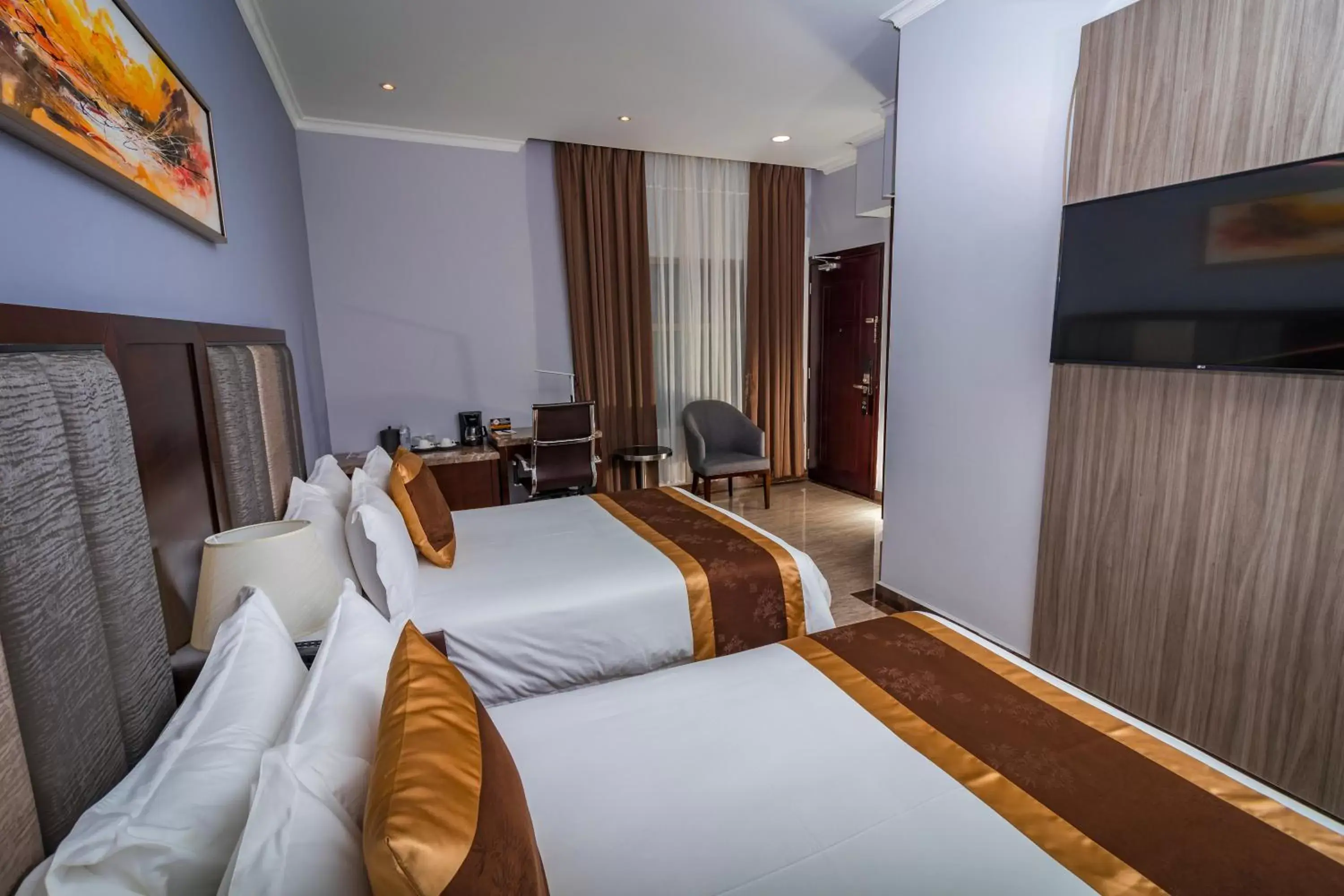 Standard Double Room in Hotel City Plaza & Suites Standard Double Room in Hotel City Plaza & Suites