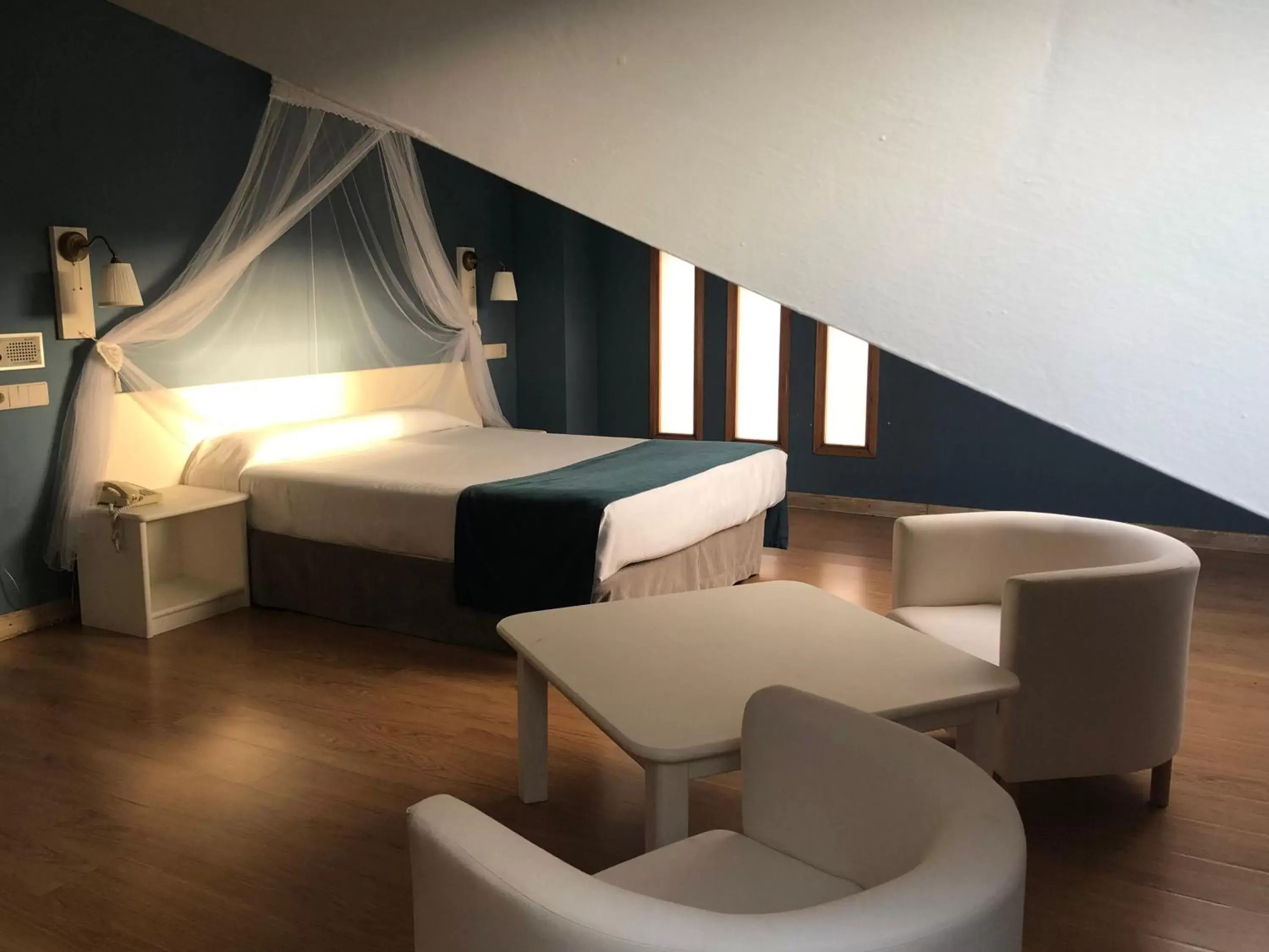 Superior Double Room in Hotel Jakue Superior Double Room in Hotel Jakue