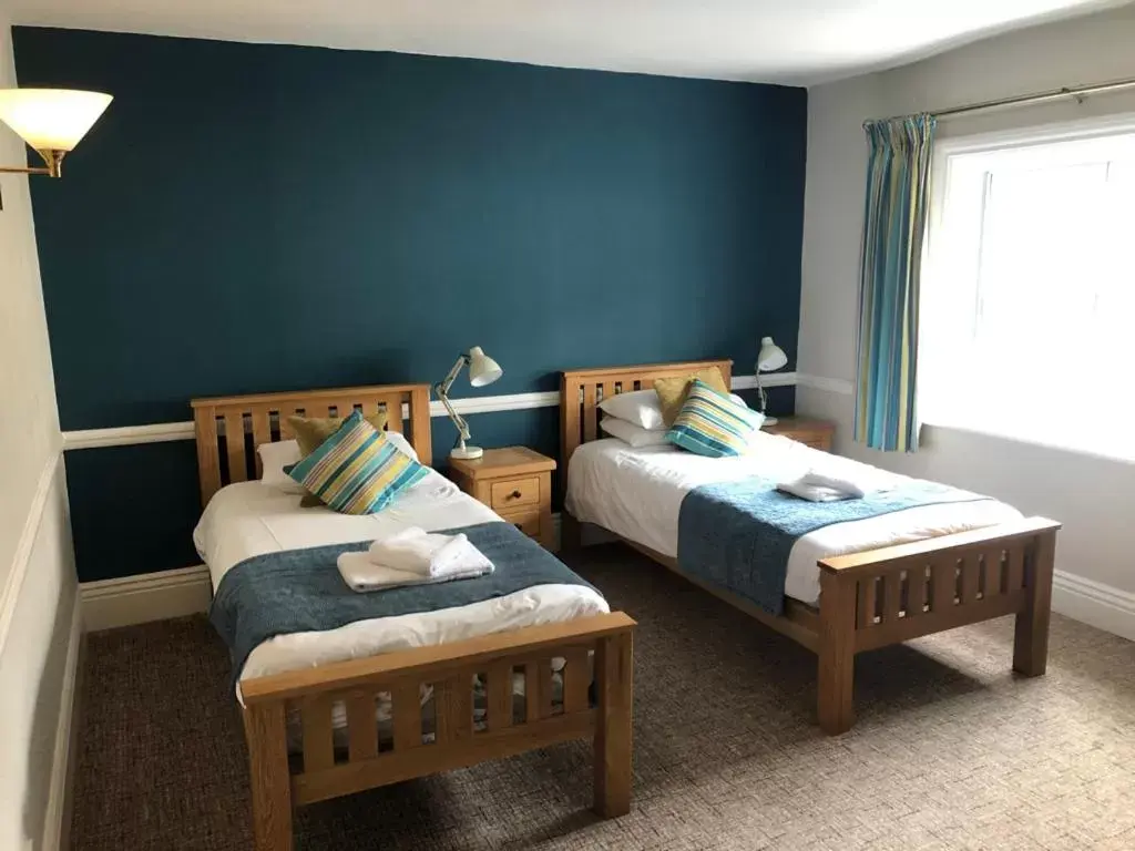 Standard Twin Room in The Swan Inn Standard Twin Room in The Swan Inn