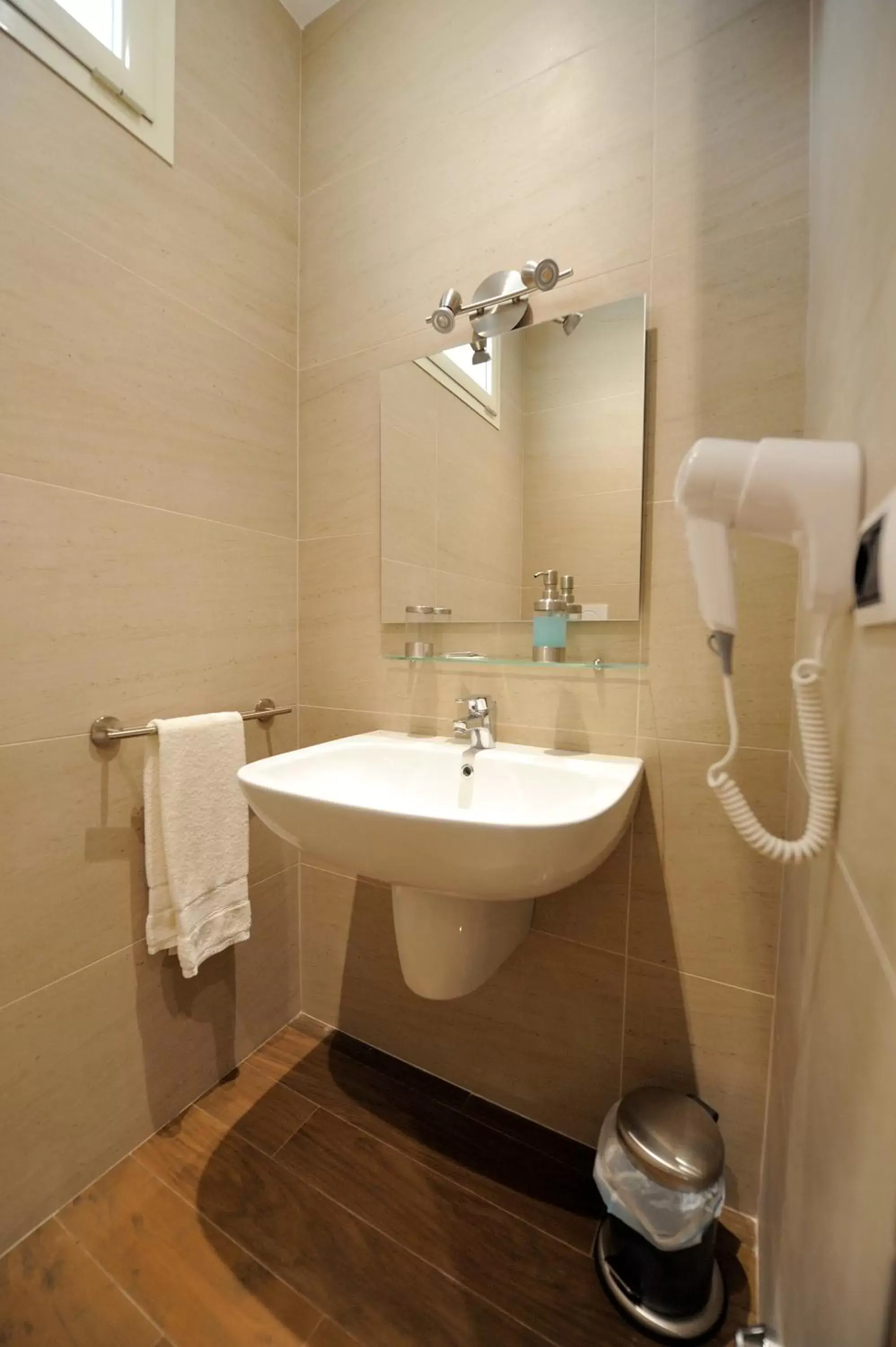 Triple Room in B&B Sun House Triple Room in B&B Sun House