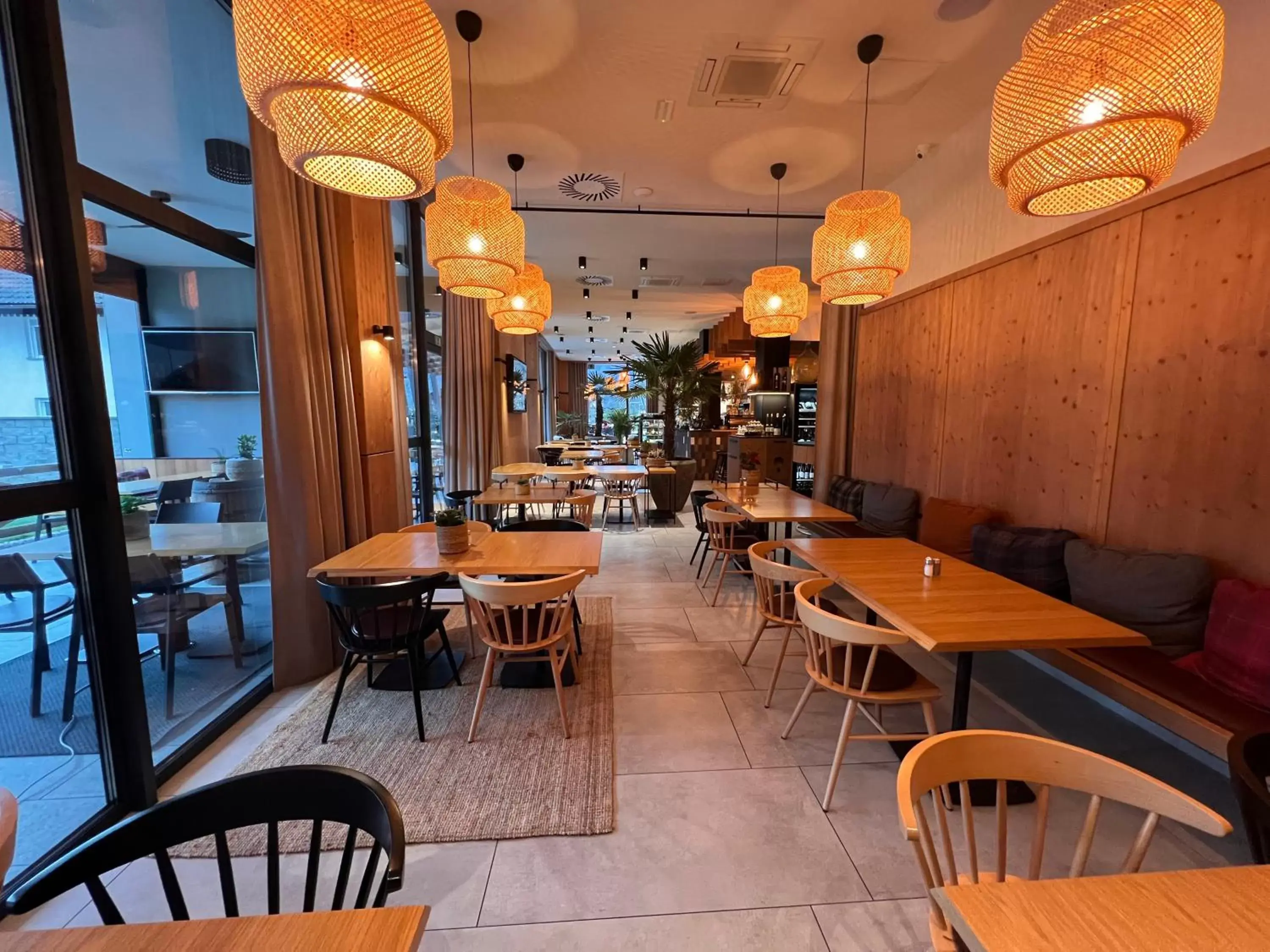 Na Vasi restavracija in prenočišča Na Vasi restavracija in prenočišča