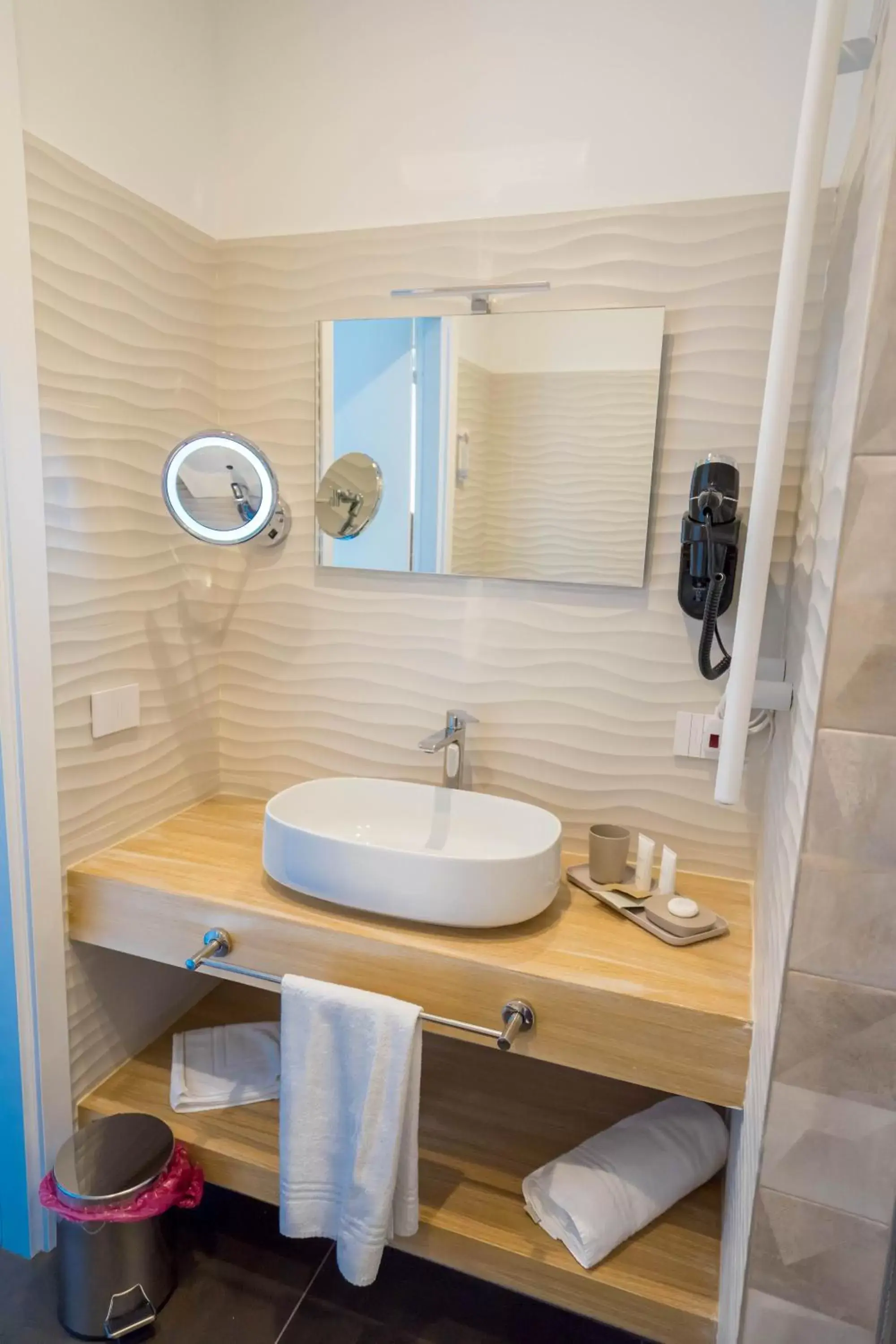 Double Room with Balcony in PM Hotel Double Room with Balcony in PM Hotel