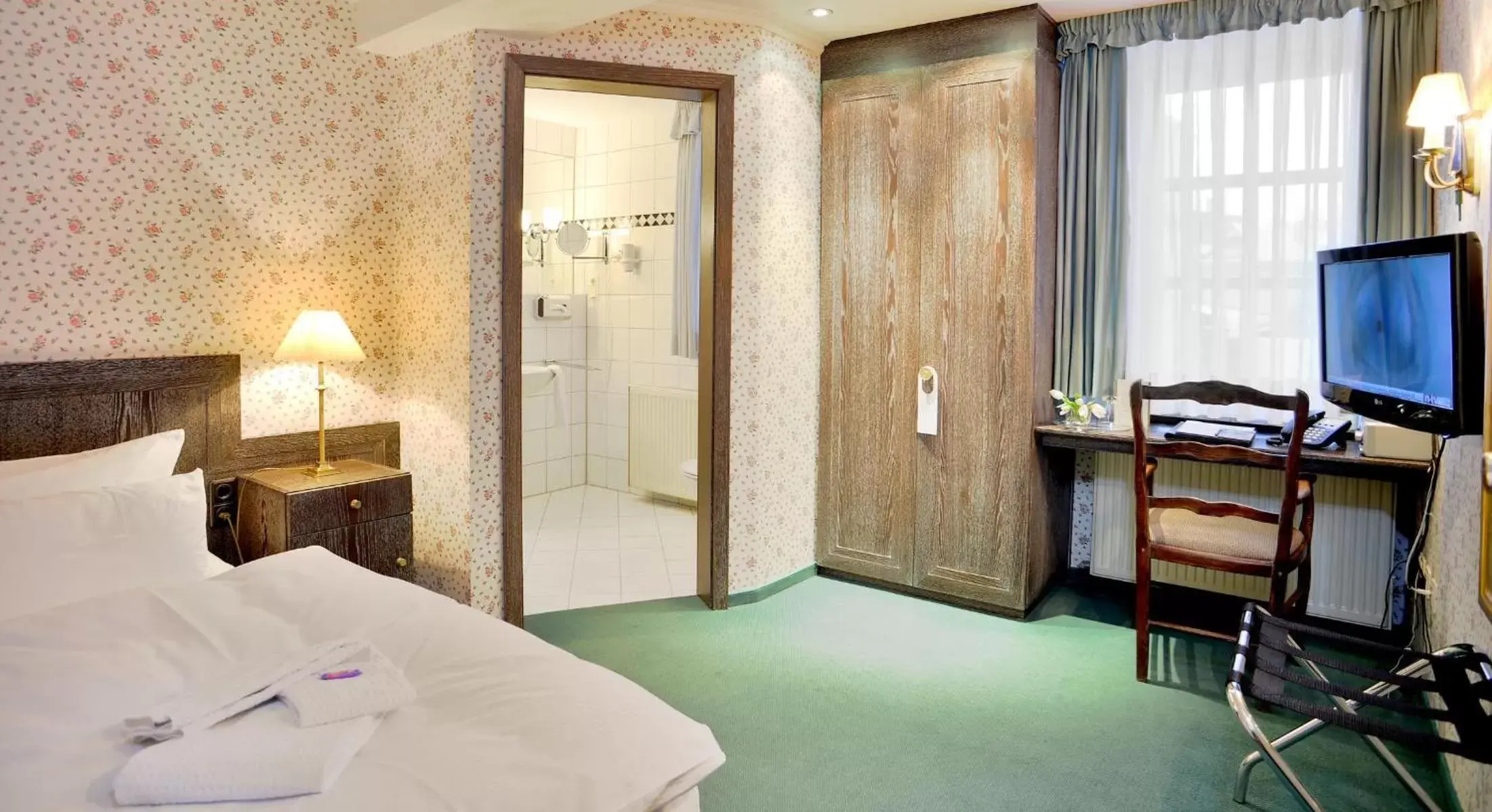 Single Room in Stadthotel Patrizier Single Room in Stadthotel Patrizier