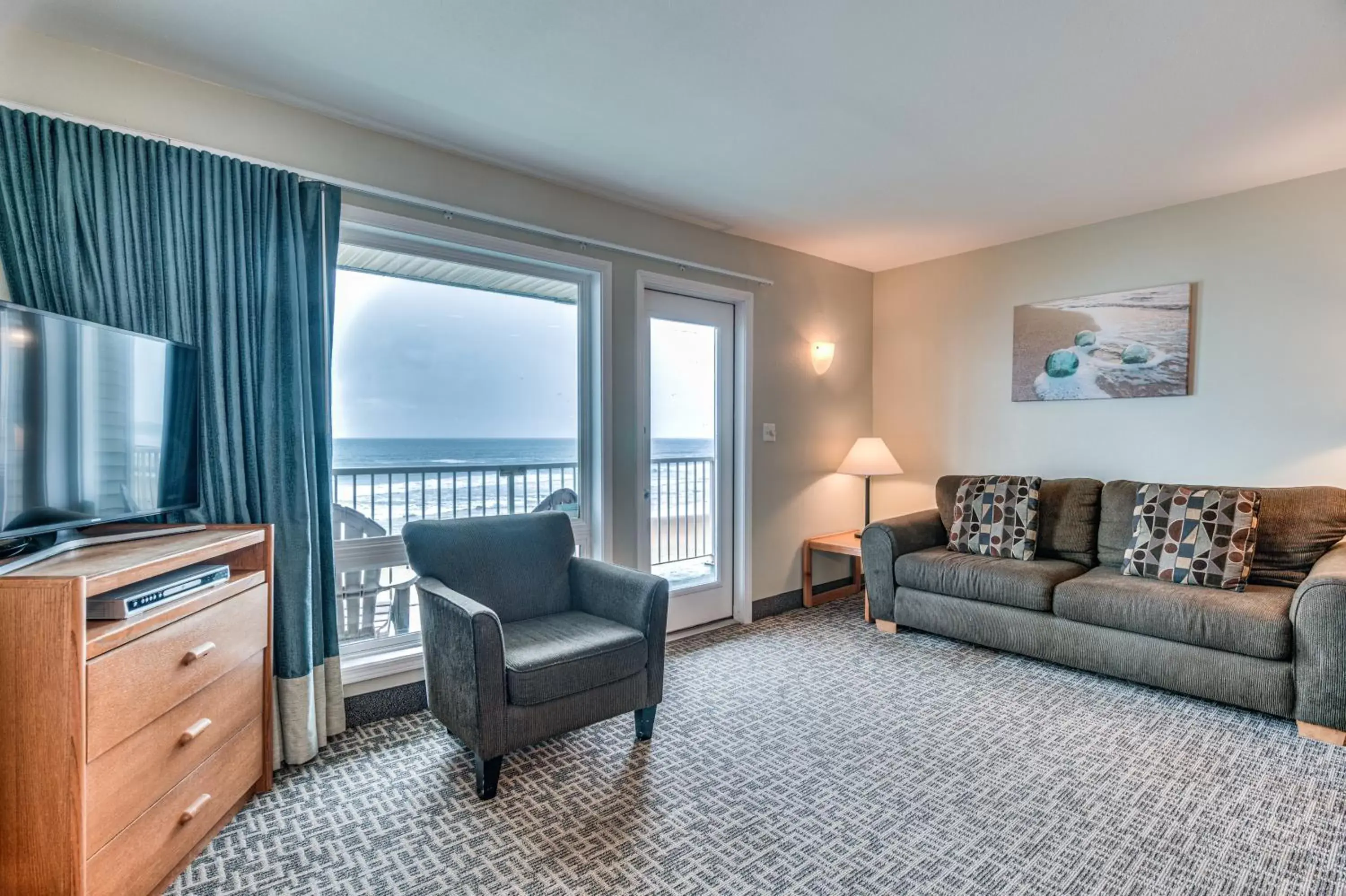 Suite with Balcony in D Sands Rentals Suite with Balcony in D Sands Rentals