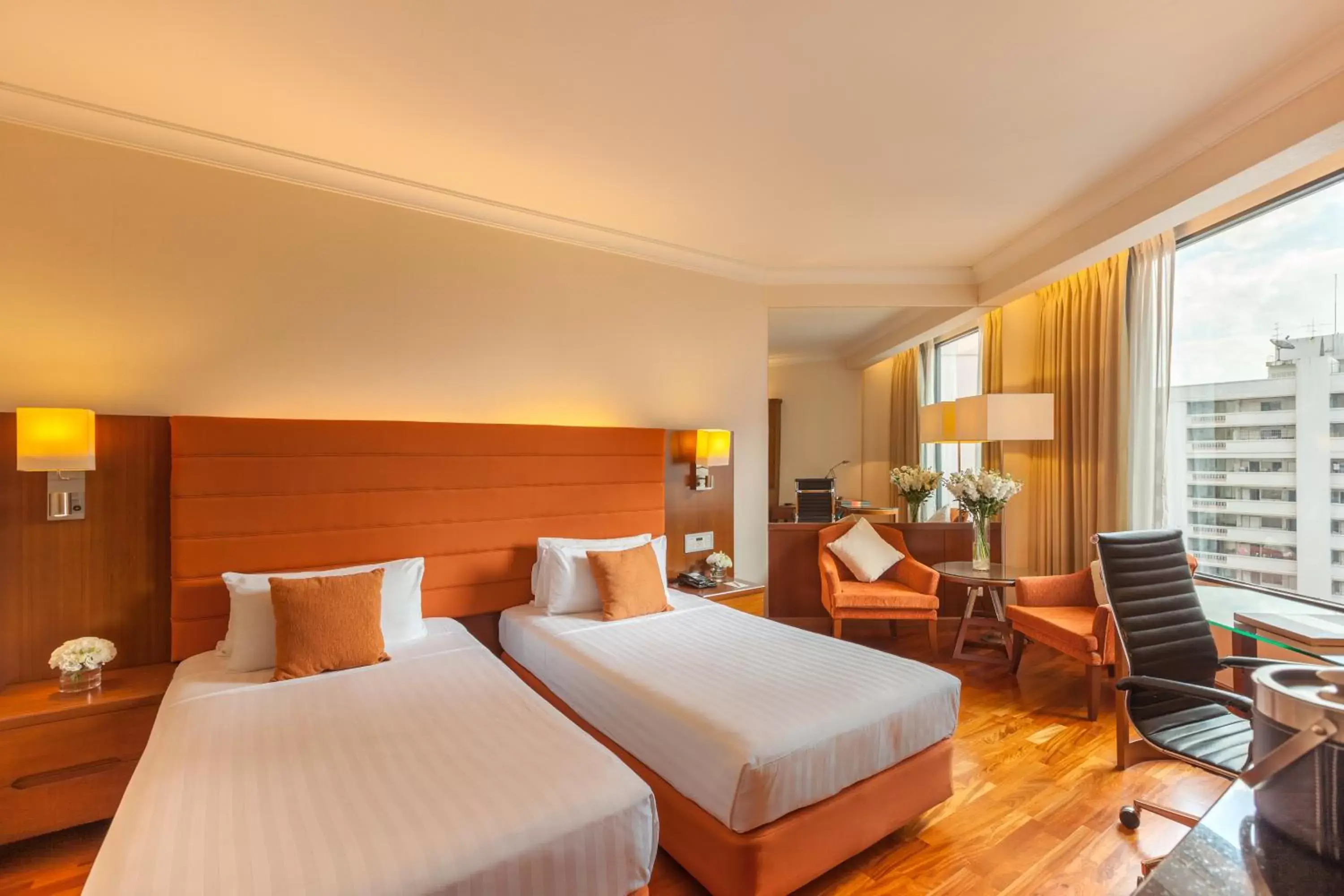 Deluxe Double or Twin Room in Rembrandt Hotel and Suites SHA Plus Certified Deluxe Double or Twin Room in Rembrandt Hotel and Suites SHA Plus Certified