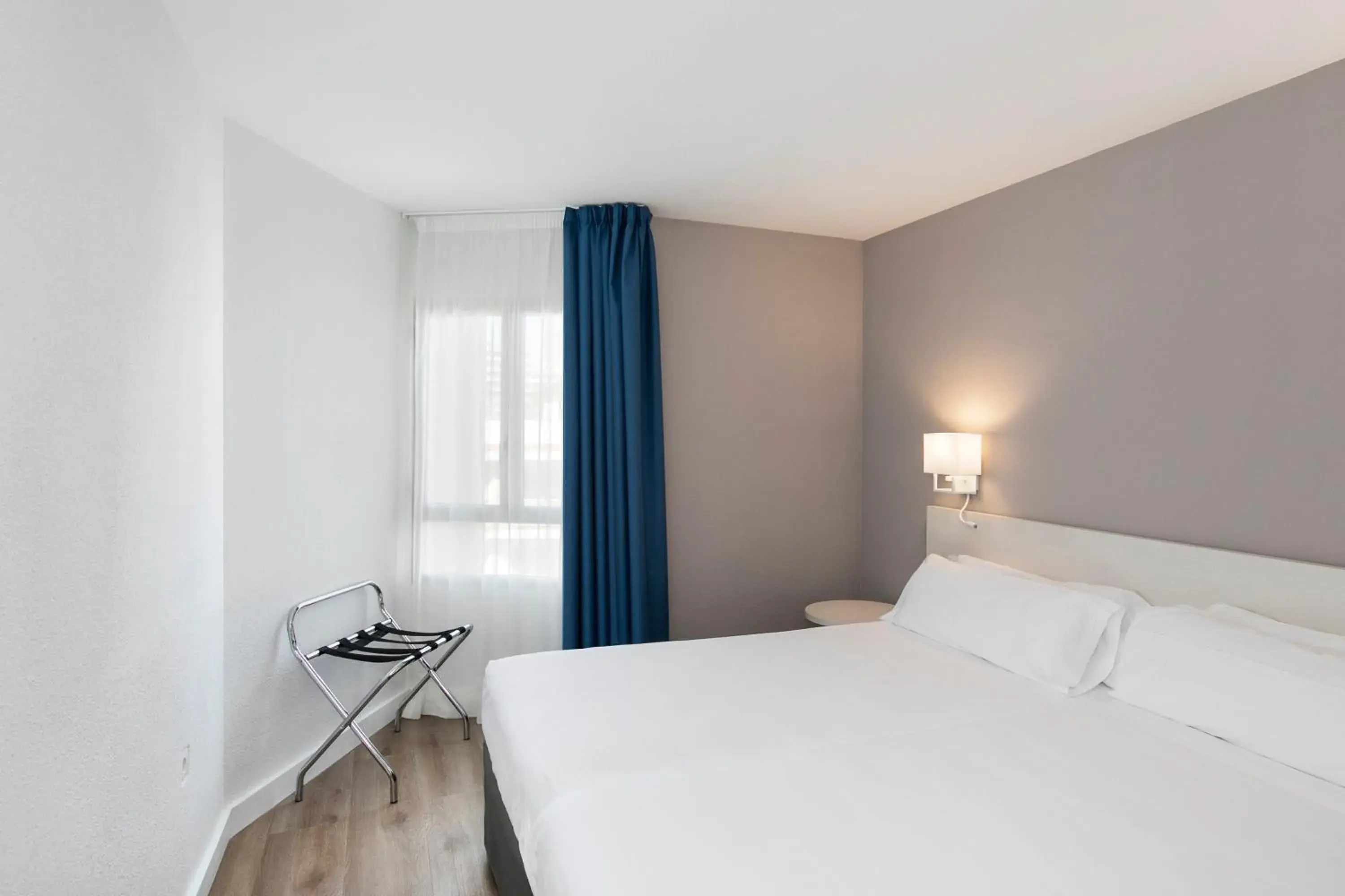 Two-Bedroom Apartment in Sol Puerto Marina Two-Bedroom Apartment in Sol Puerto Marina