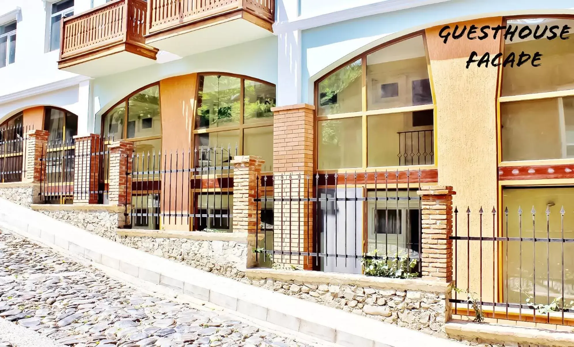 Property Building in Red Fox Guesthouse Property Building in Red Fox Guesthouse