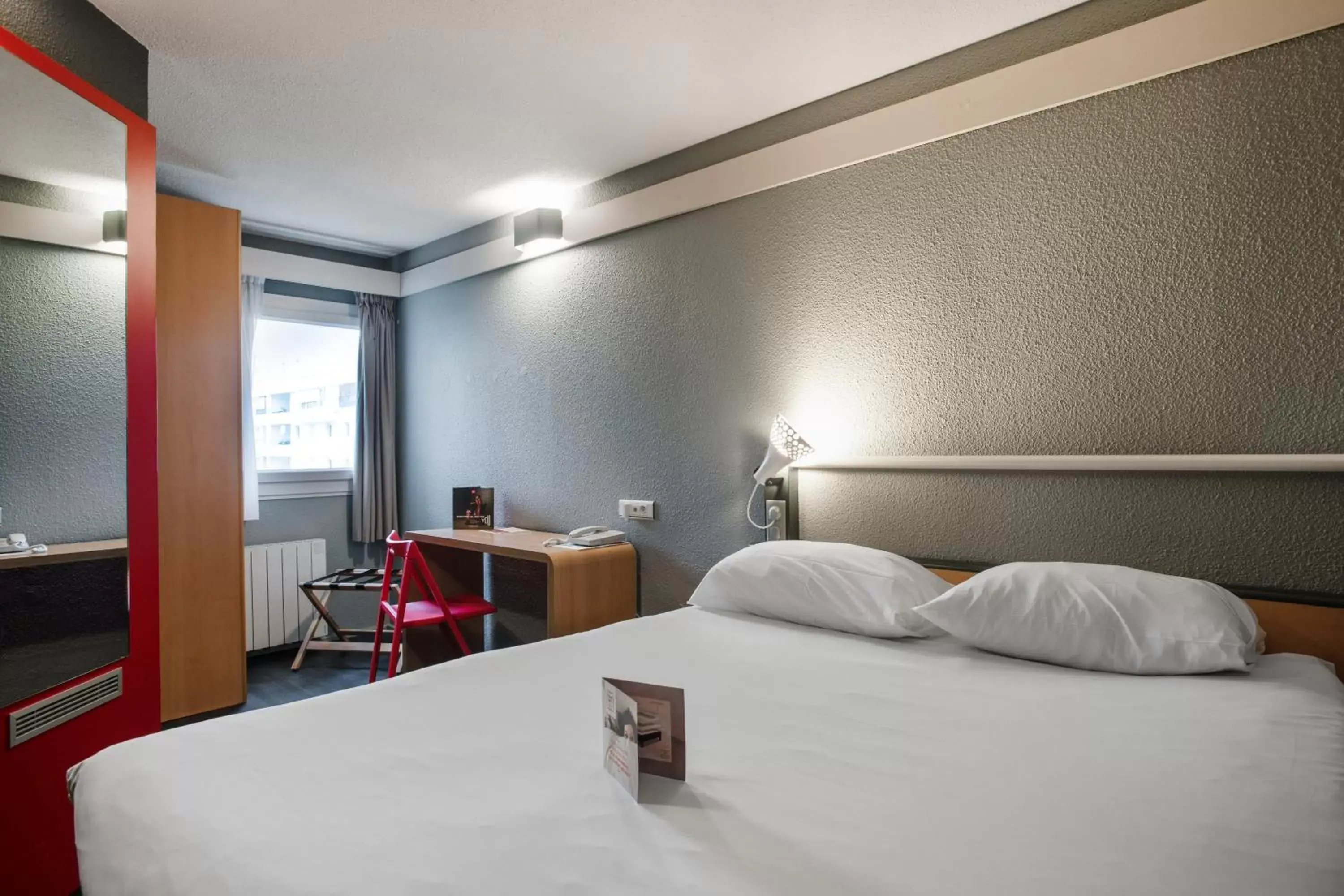 Double Room in ibis Lorient Centre Gare Double Room in ibis Lorient Centre Gare