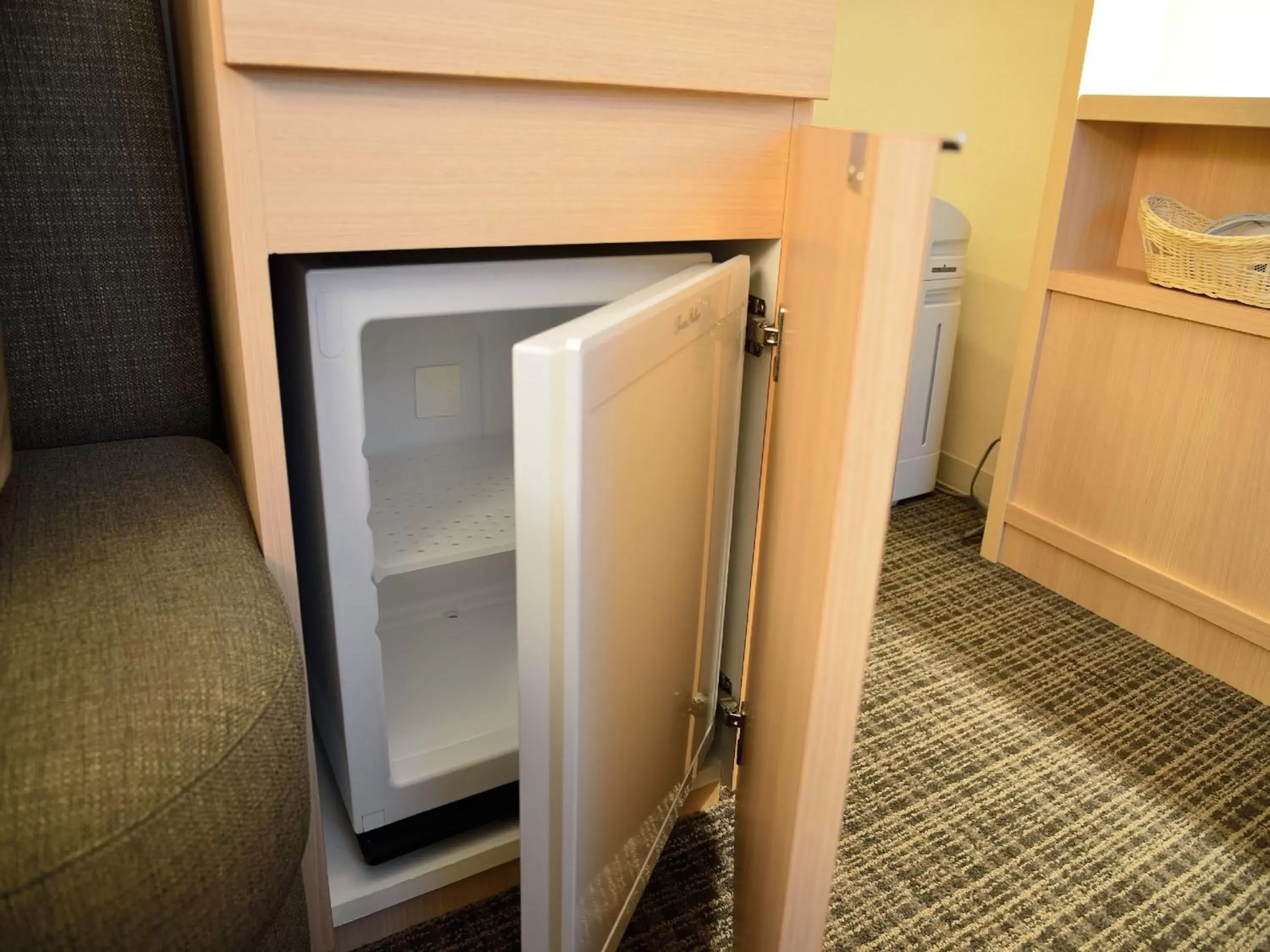 Standard Twin Room - Non-Smoking in Nishitetsu Resort Inn Beppu Standard Twin Room - Non-Smoking in Nishitetsu Resort Inn Beppu