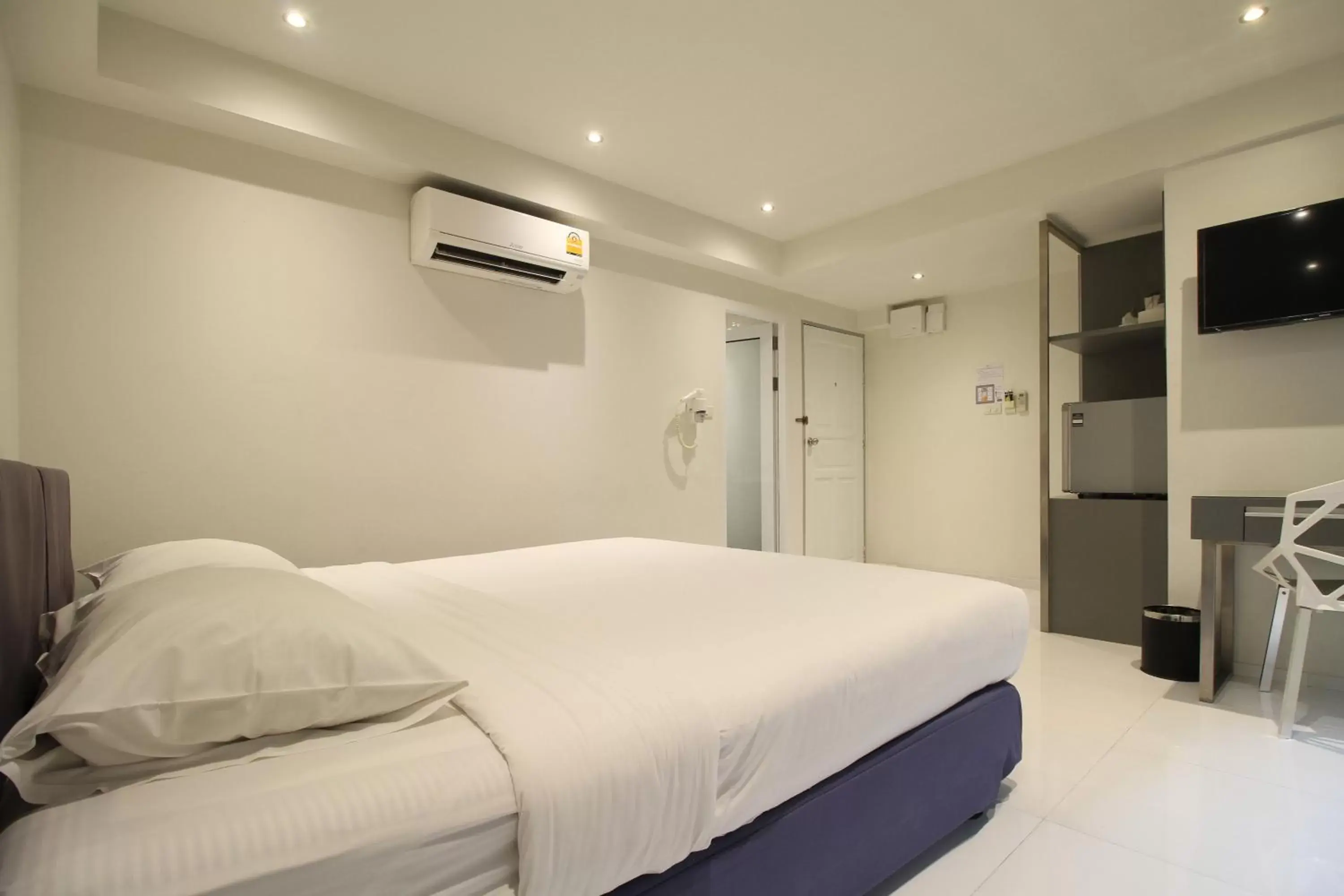 Standard Double Room in My Hotel Pratunam - Sha Extra Plus Standard Double Room in My Hotel Pratunam - Sha Extra Plus