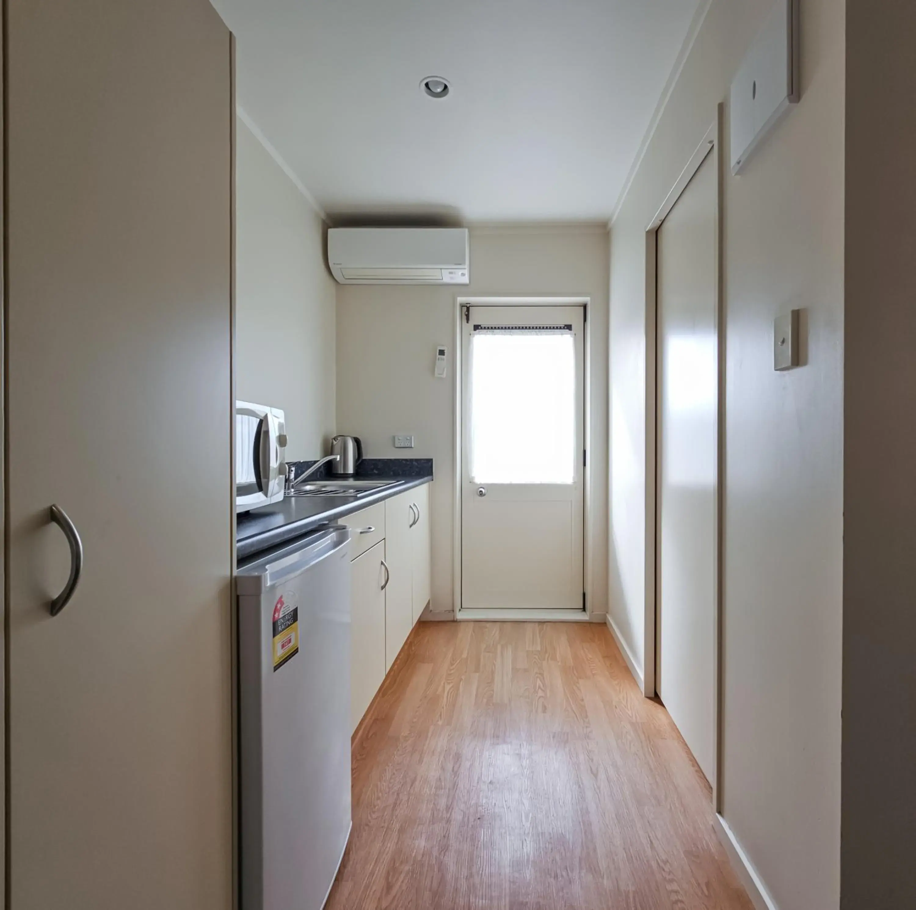 Superior Twin Room in Captain Cook Motor Lodge Superior Twin Room in Captain Cook Motor Lodge