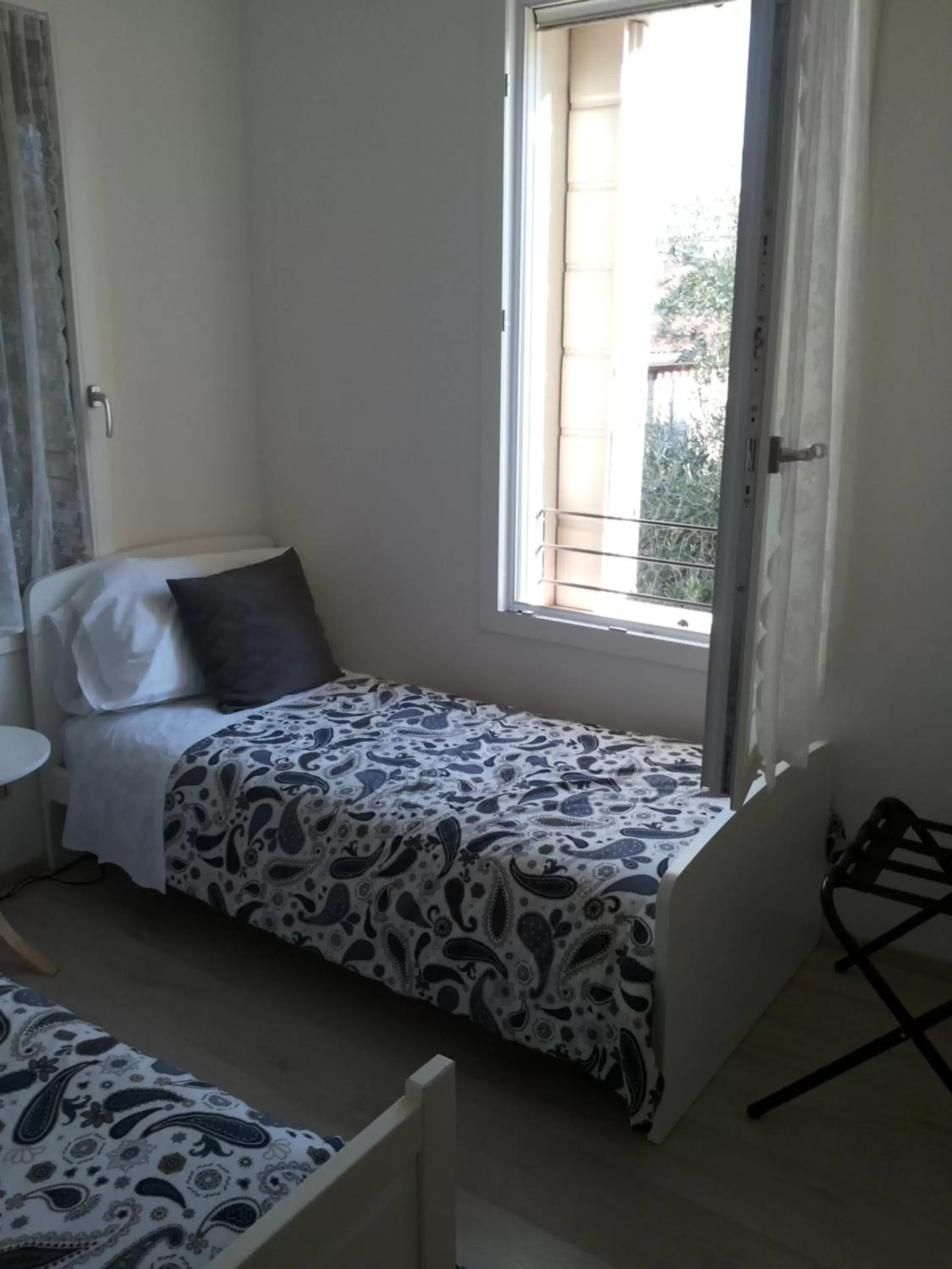 Double Room with Private External Bathroom - single occupancy in Dafne B&B Double Room with Private External Bathroom - single occupancy in Dafne B&B