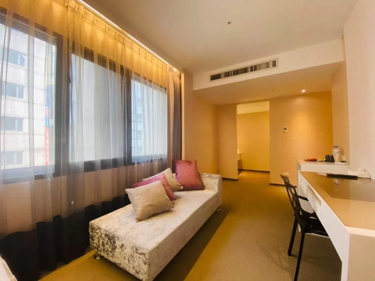 Deluxe Double Room in Artinn藝築文旅-台北站前館 Deluxe Double Room in Artinn藝築文旅-台北站前館