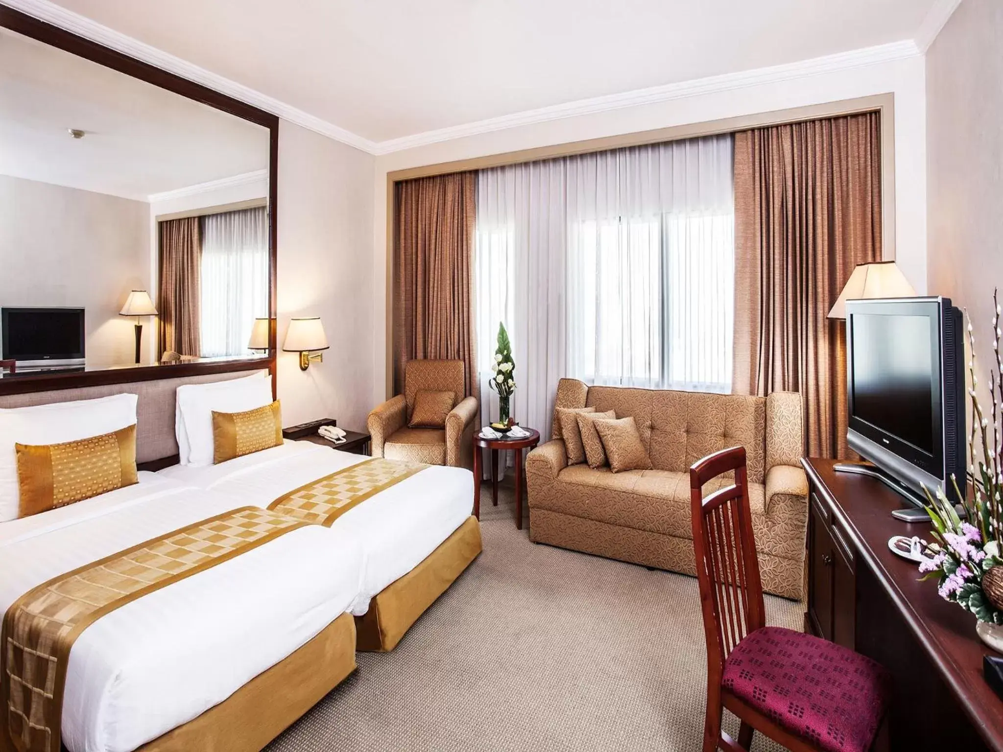 Deluxe Room in Arnoma Hotel Bangkok Deluxe Room in Arnoma Hotel Bangkok