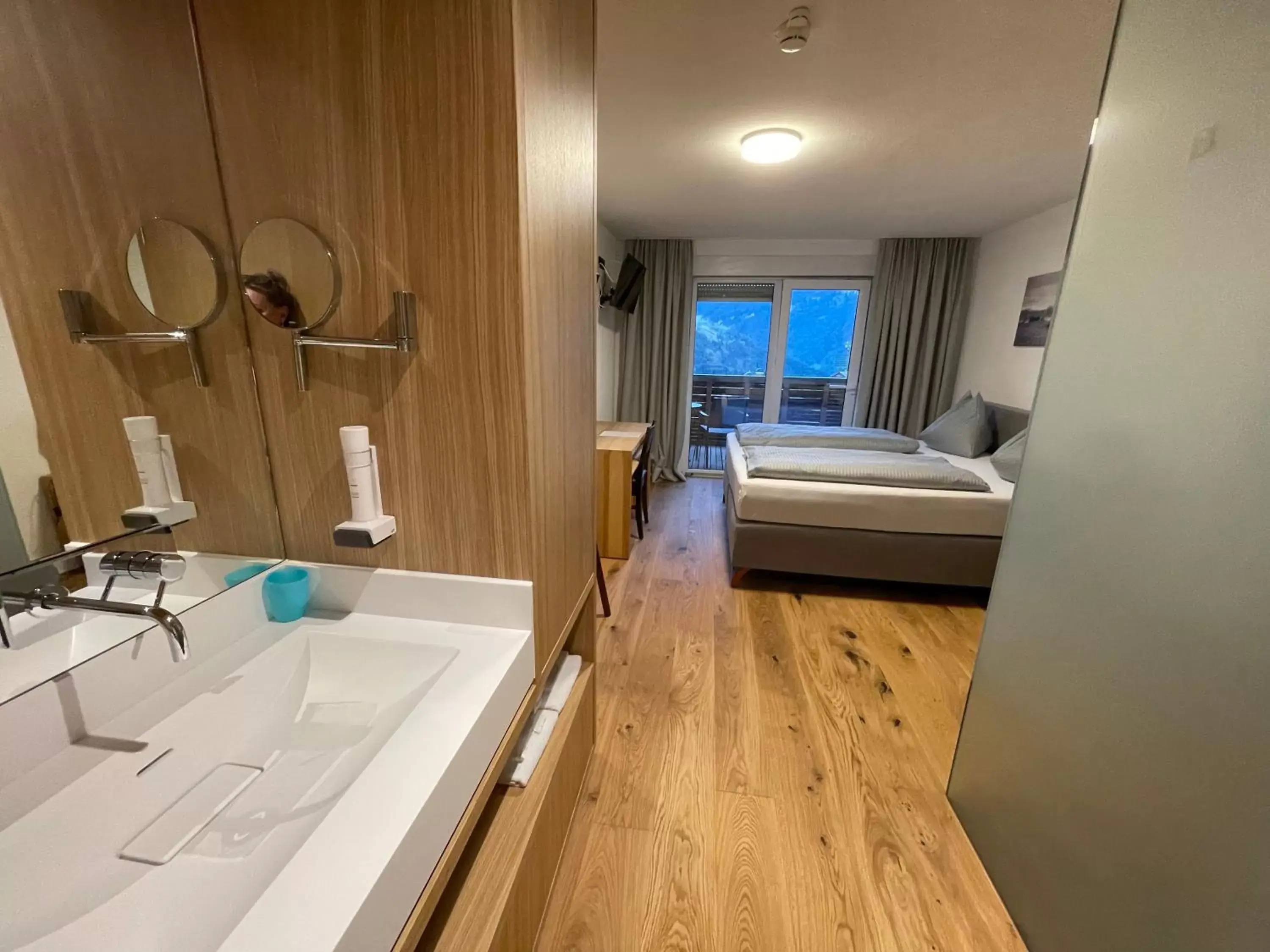 Business Double Room with Balcony in Panoramahotel Sonnhalde Business Double Room with Balcony in Panoramahotel Sonnhalde