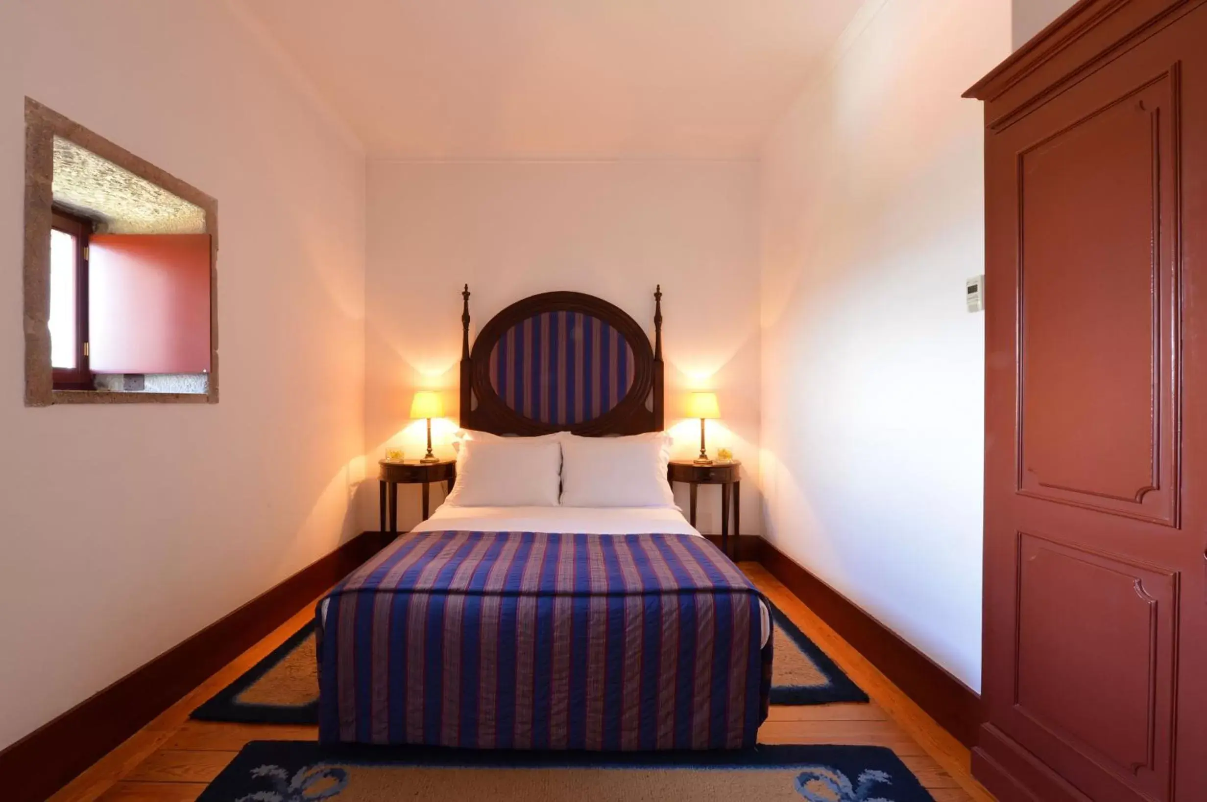 Superior Deluxe Double or Twin Room in Pousada Mosteiro de Guimaraes Superior Deluxe Double or Twin Room in Pousada Mosteiro de Guimaraes