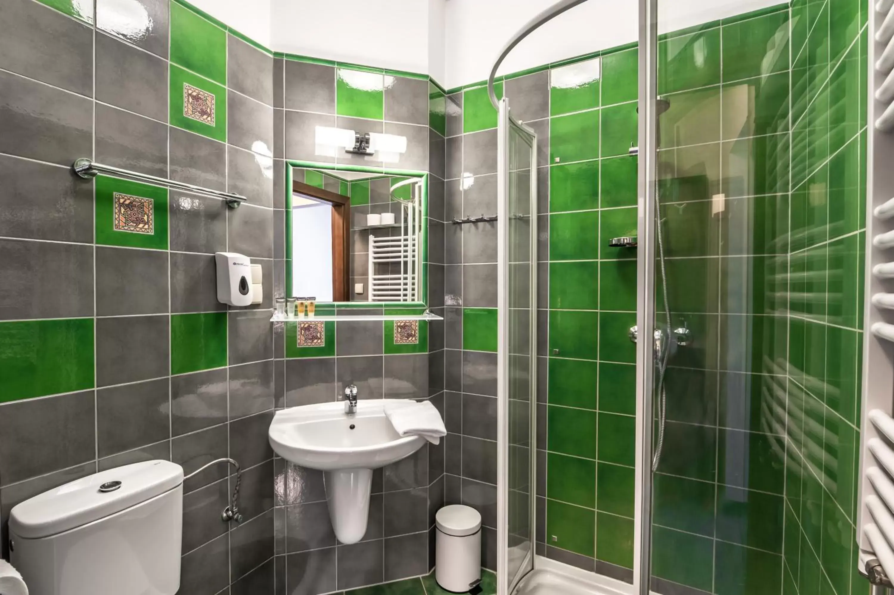 Single Room with Bathroom - single occupancy in Apartamenty Rynek 20 Single Room with Bathroom - single occupancy in Apartamenty Rynek 20