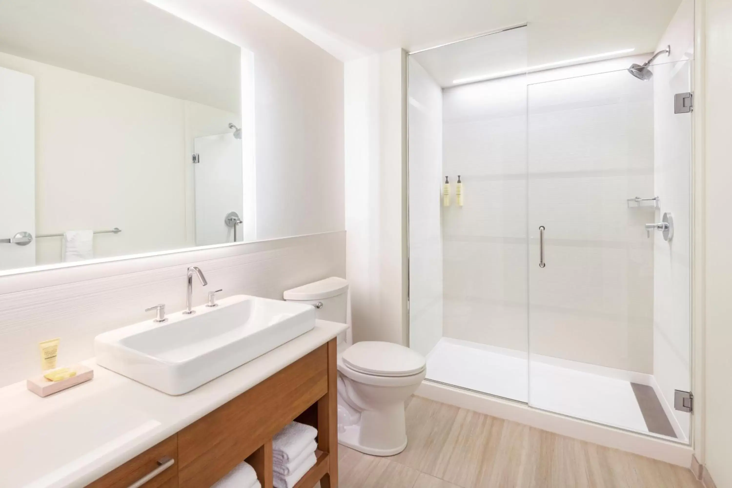 One-Bedroom King Suite with Sofa Bed in Element Asheville Downtown One-Bedroom King Suite with Sofa Bed in Element Asheville Downtown