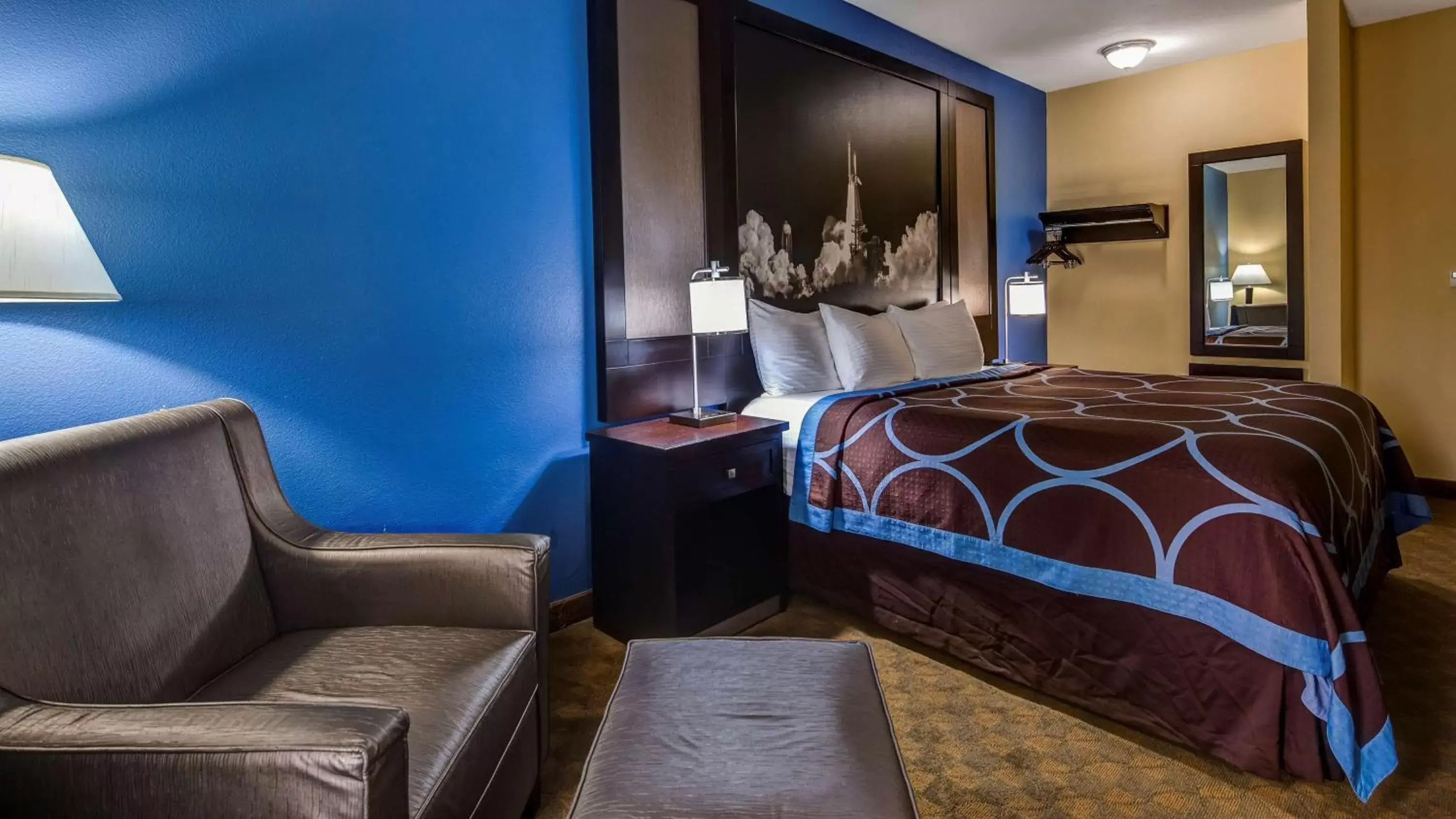 King Room with Walk-In Shower - Mobility Accessible in SureStay Plus Hotel by Best Western Alvin King Room with Walk-In Shower - Mobility Accessible in SureStay Plus Hotel by Best Western Alvin