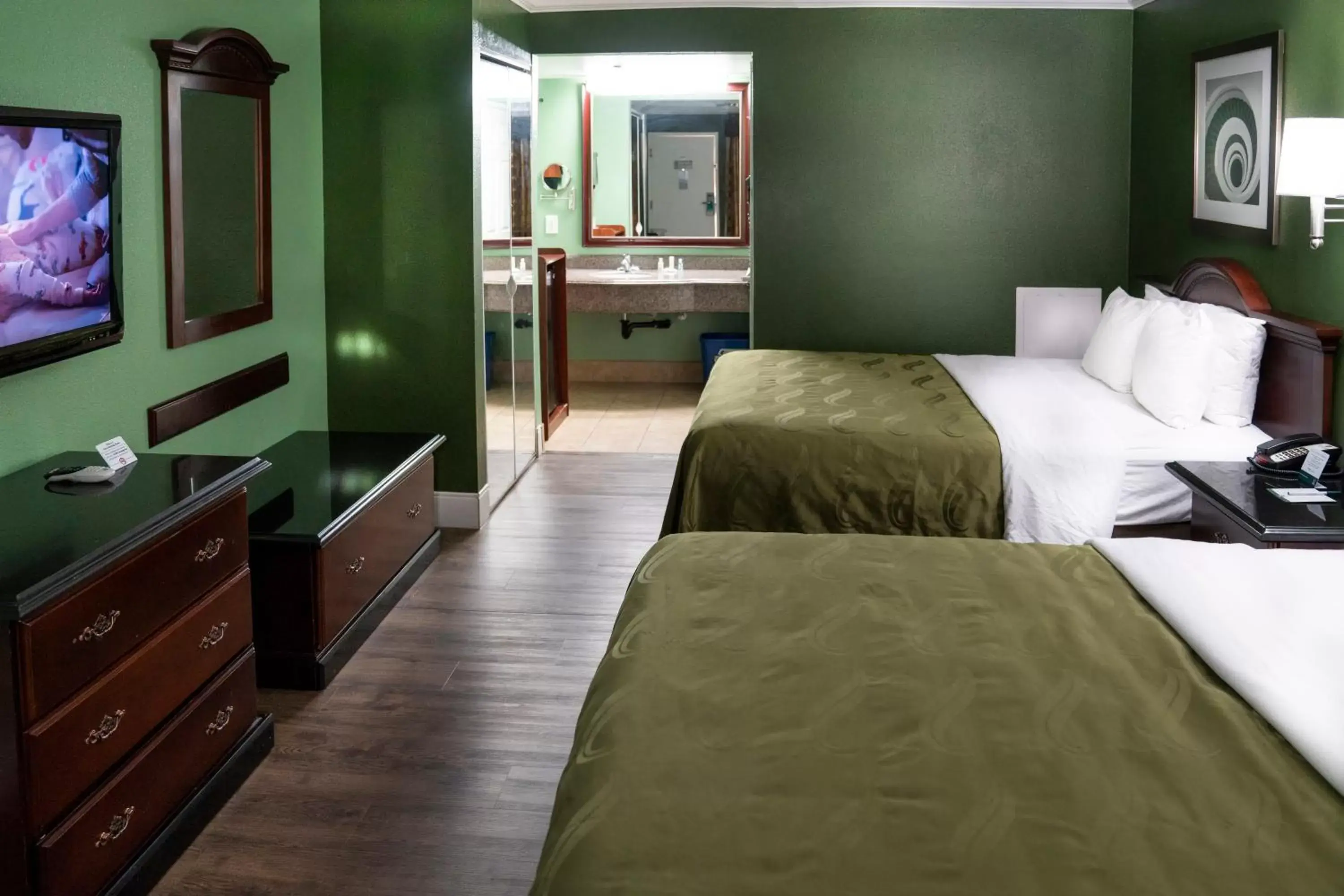 Standard Room, 2 Queen Beds, Non Smoking in Quality Inn Hemet - San Jacinto Standard Room, 2 Queen Beds, Non Smoking in Quality Inn Hemet - San Jacinto