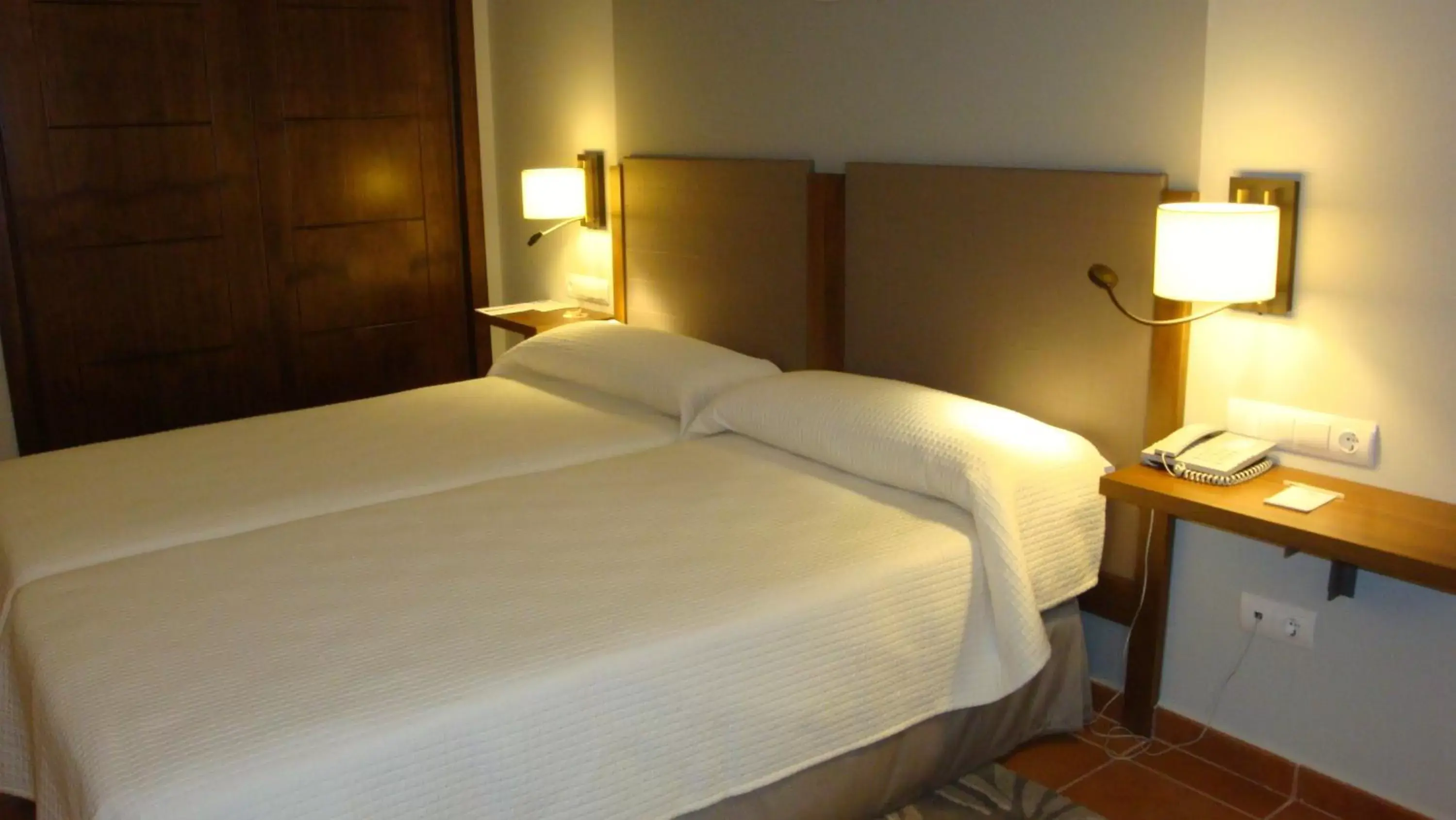Double Room (3 Adults) in Parador de Lorca Double Room (3 Adults) in Parador de Lorca