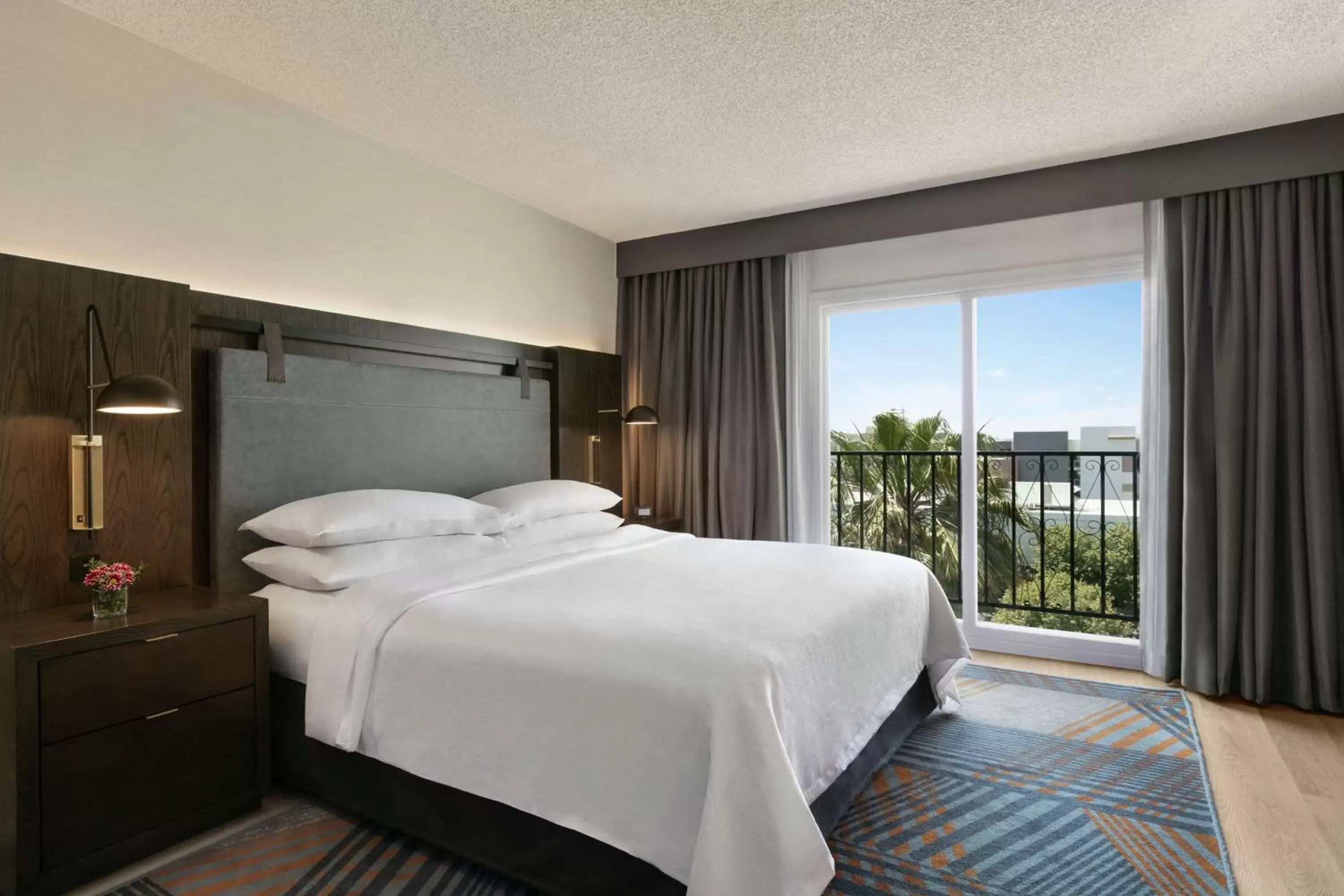 King Suite in Embassy Suites by Hilton Los Angeles Downey King Suite in Embassy Suites by Hilton Los Angeles Downey