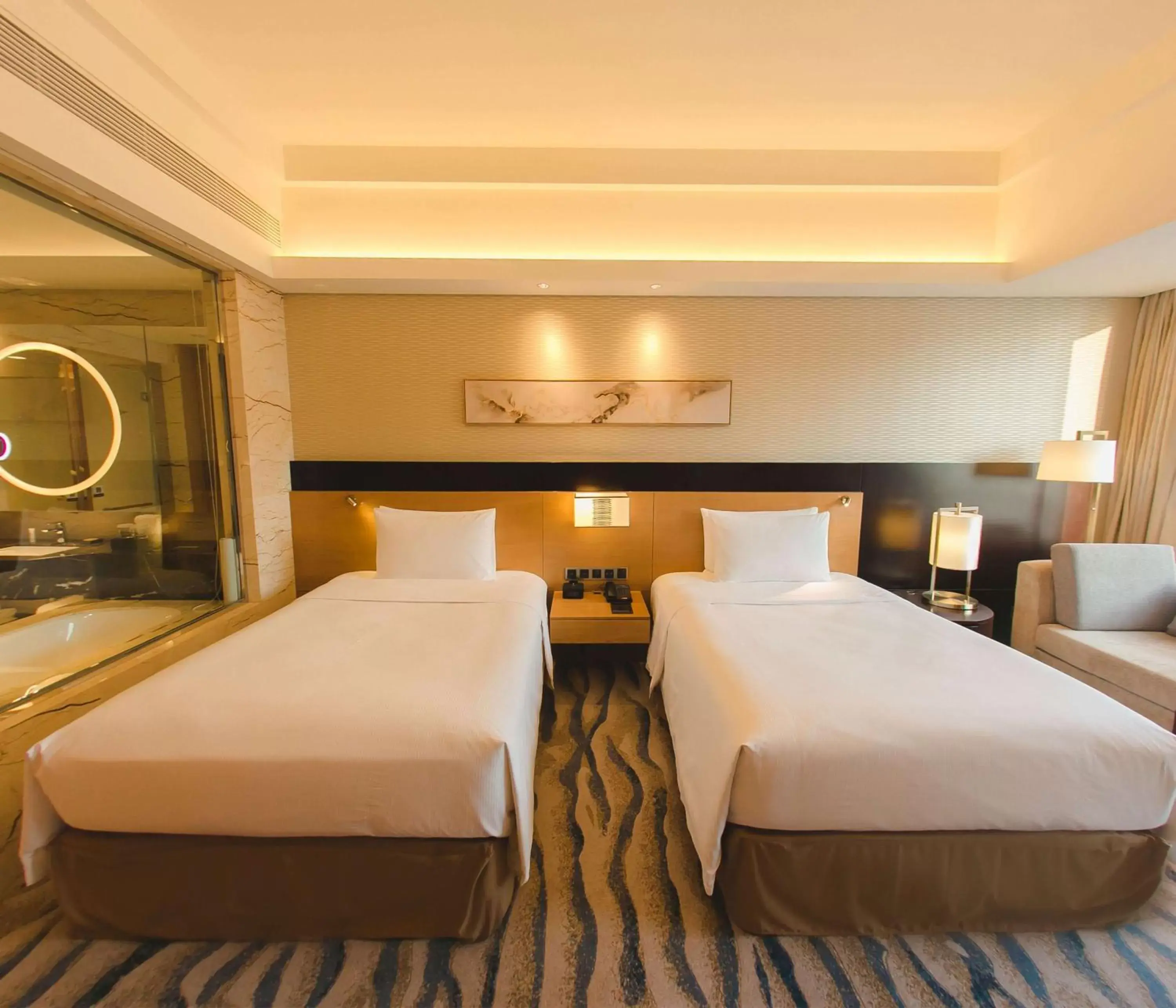 Executive Twin Room - Lounge Access in Hilton Yantai Golden Coast Executive Twin Room - Lounge Access in Hilton Yantai Golden Coast