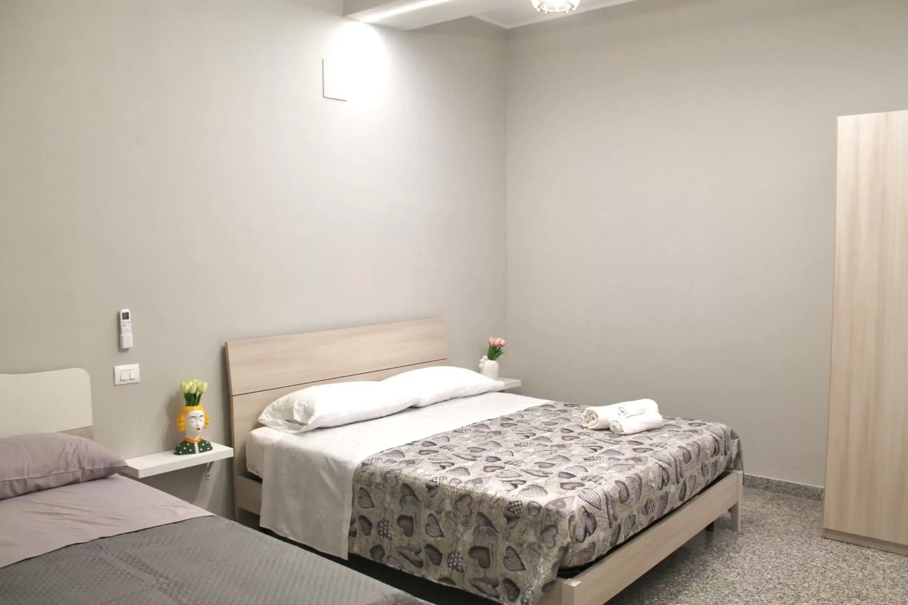 Deluxe Triple Room - single occupancy in Charm Airport Deluxe Triple Room - single occupancy in Charm Airport
