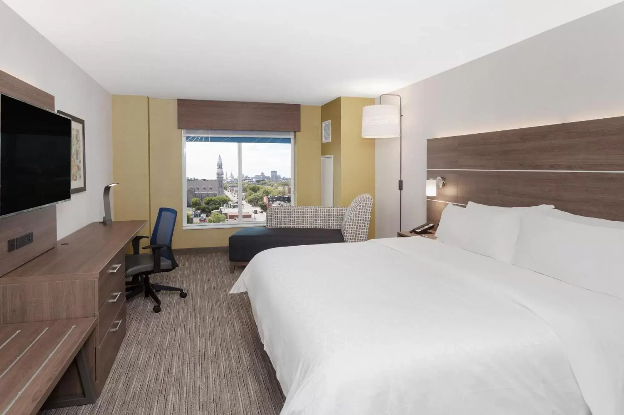 Holiday Inn Express & Suites Downtown Ottawa East by IHG Holiday Inn Express & Suites Downtown Ottawa East by IHG
