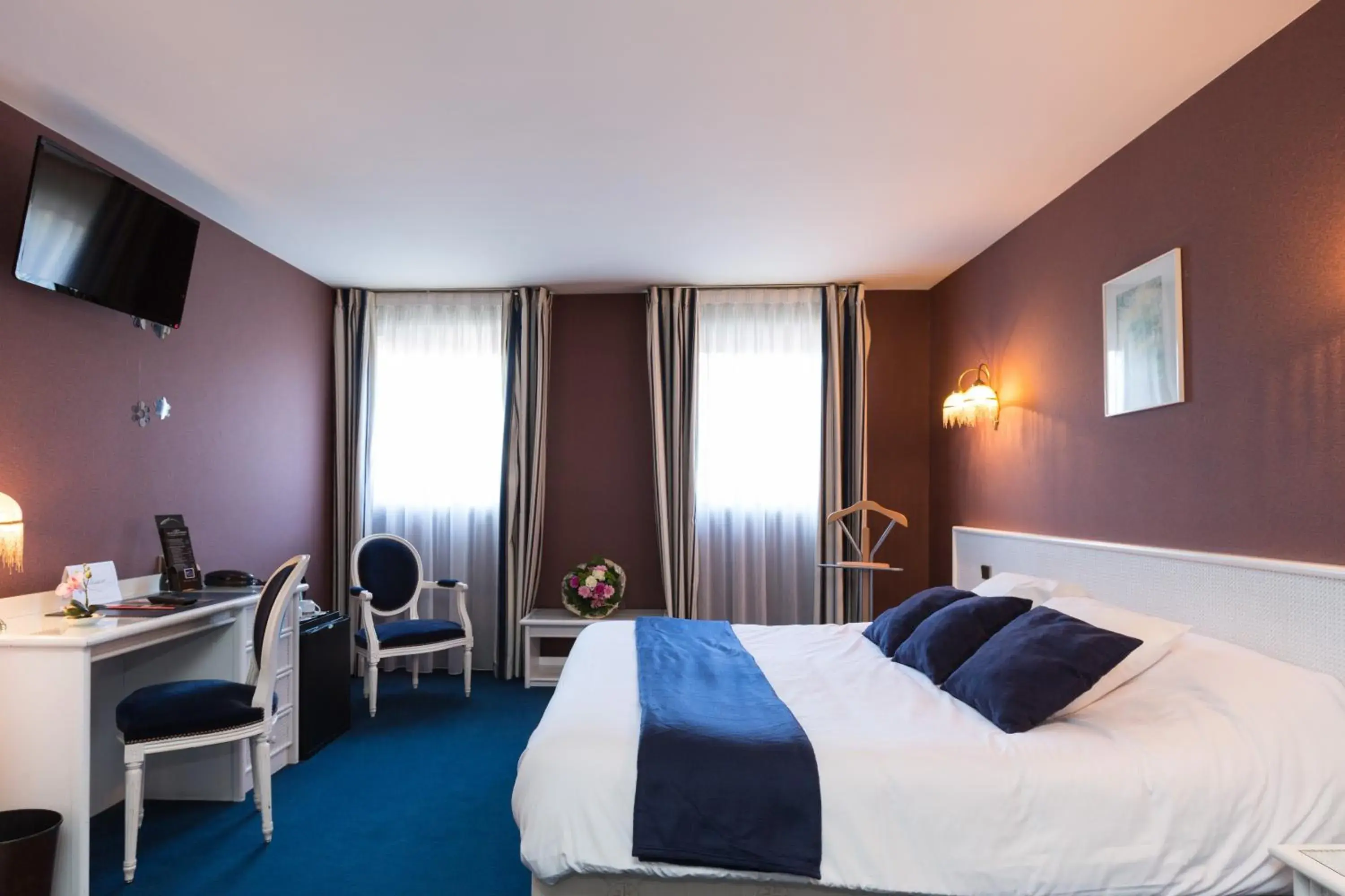 Superior Double Room in Hotel De Clisson Saint Brieuc Superior Double Room in Hotel De Clisson Saint Brieuc