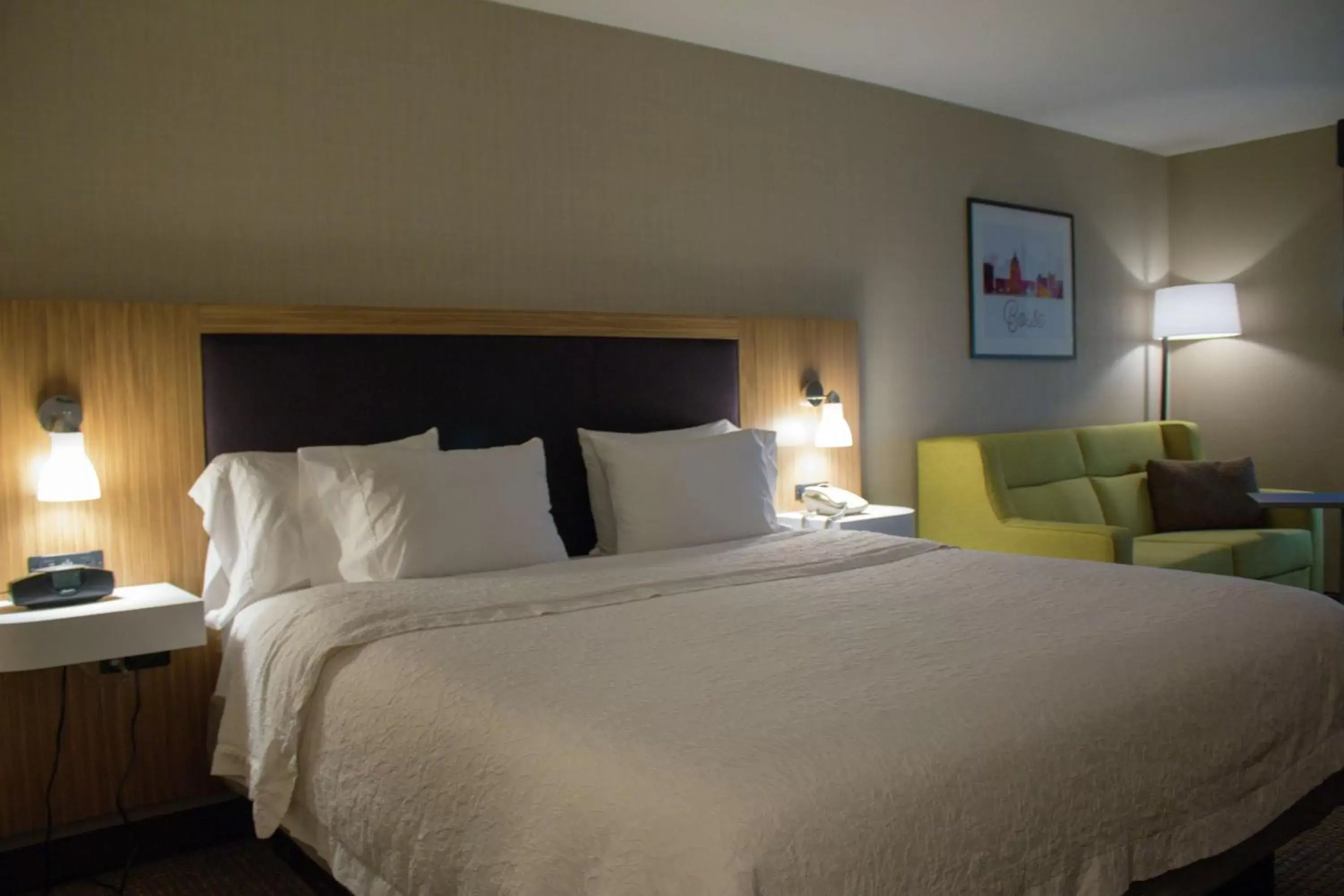 King Room with Sofa Bed and Study - Non-Smoking in Hampton Inn Boise - Airport King Room with Sofa Bed and Study - Non-Smoking in Hampton Inn Boise - Airport