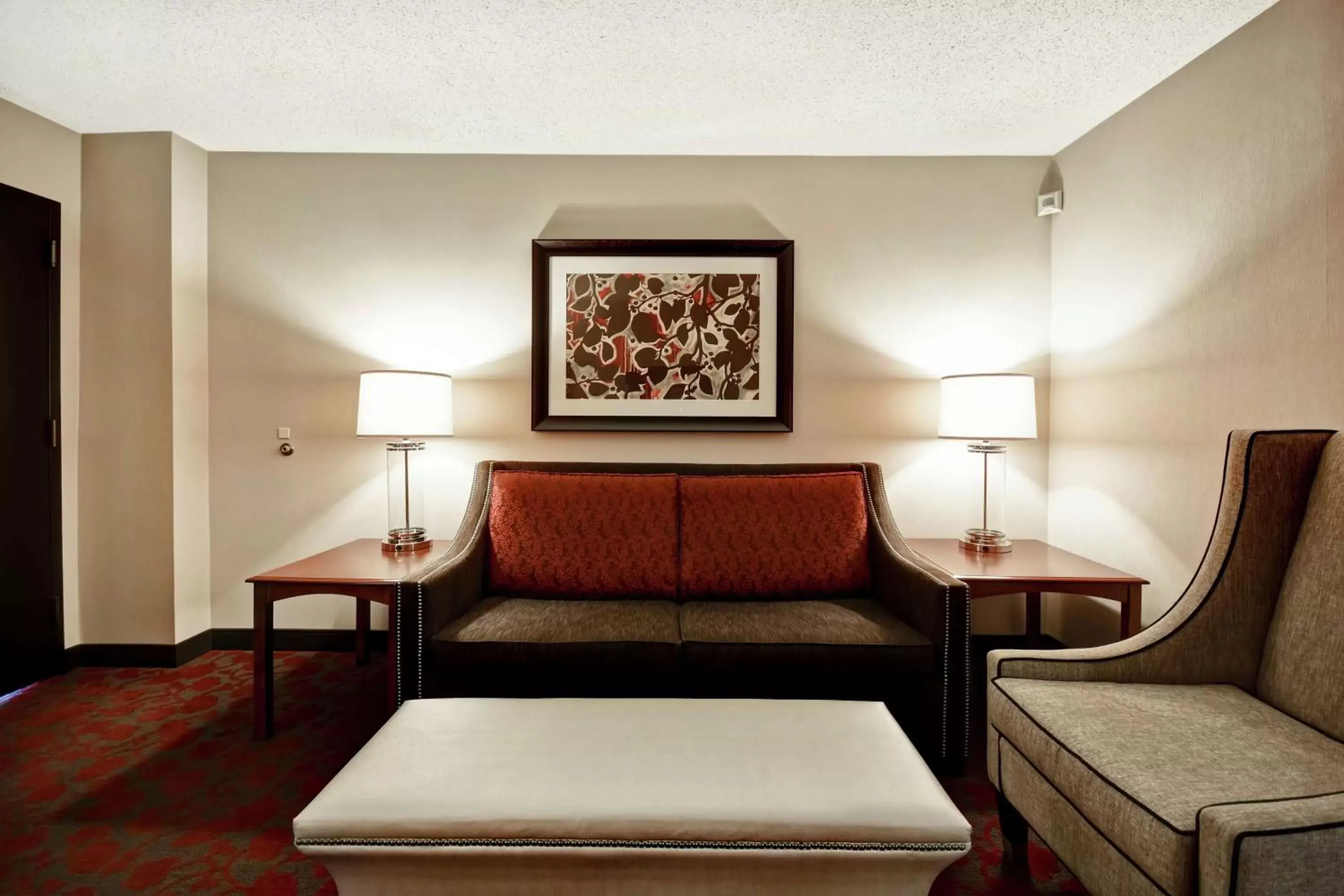 Two-Bedroom Corner Premium Suite with Two Double Beds in Embassy Suites by Hilton Dulles Airport Two-Bedroom Corner Premium Suite with Two Double Beds in Embassy Suites by Hilton Dulles Airport