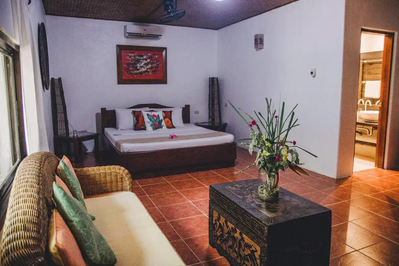 King Room in Hibiscus Garden Resort King Room in Hibiscus Garden Resort