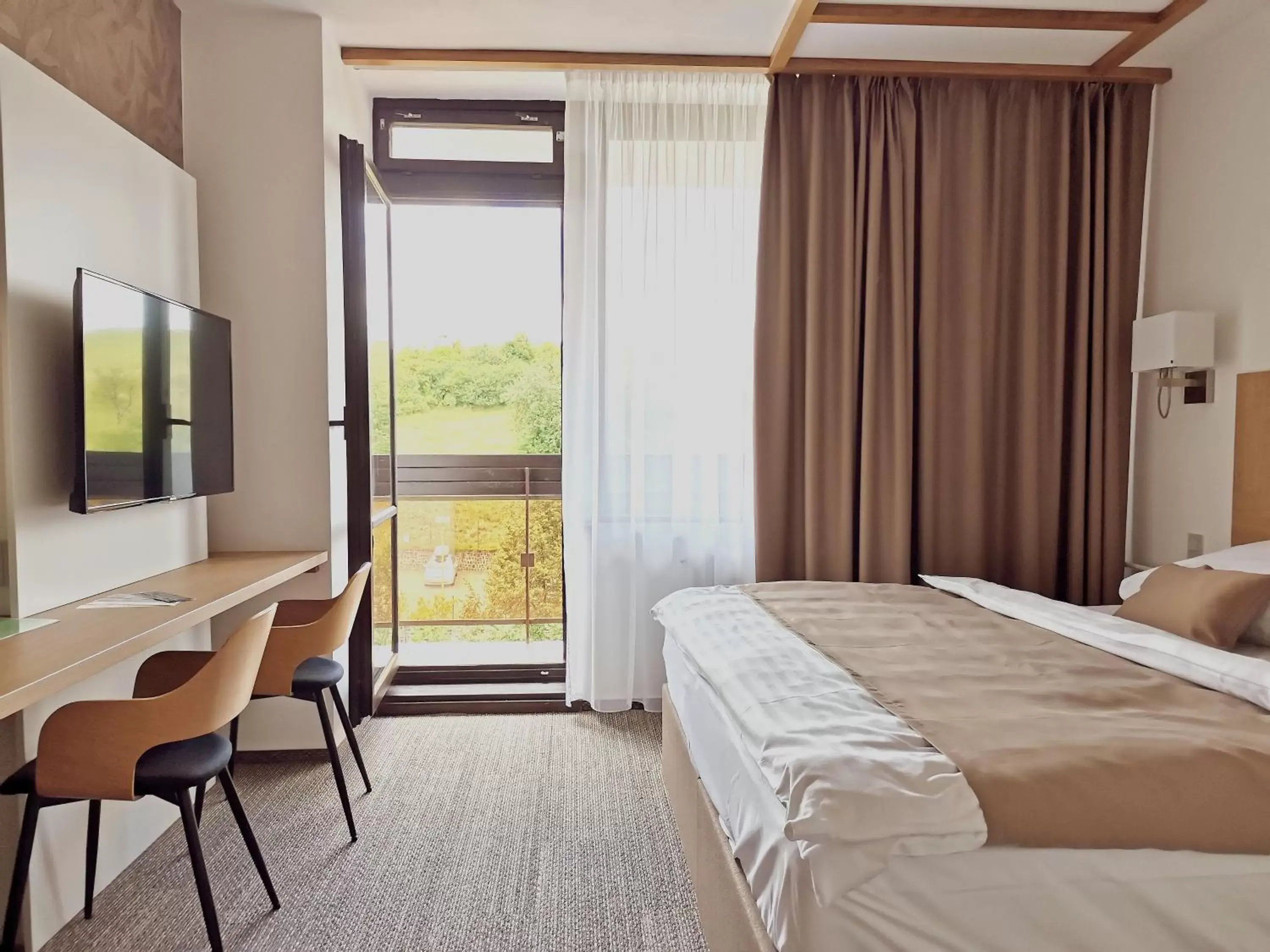 Superior Double Room with Balcony - single occupancy in Hotel Adamantino Superior Double Room with Balcony - single occupancy in Hotel Adamantino