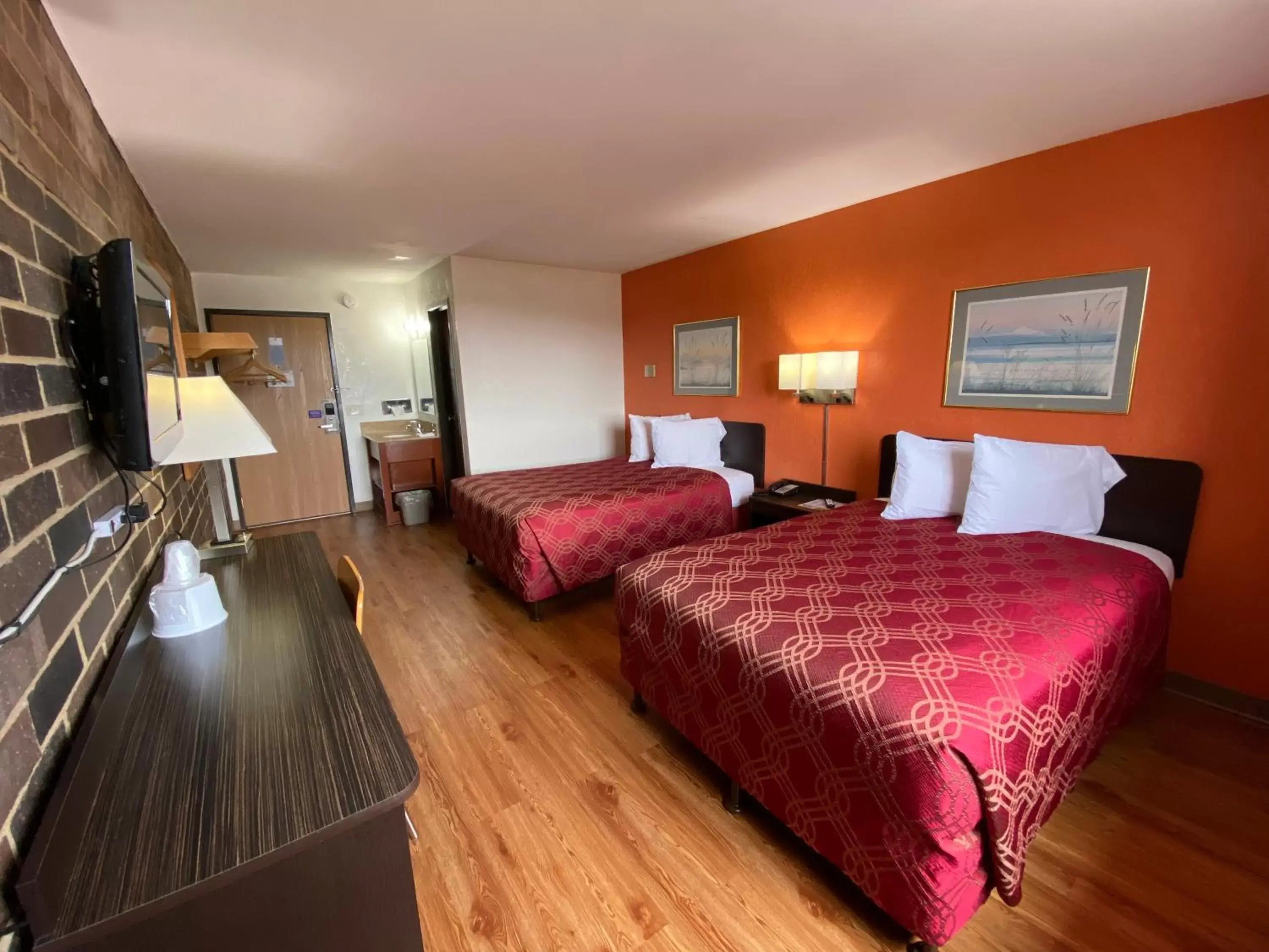 Deluxe Double Room in Reliance Inn Deluxe Double Room in Reliance Inn